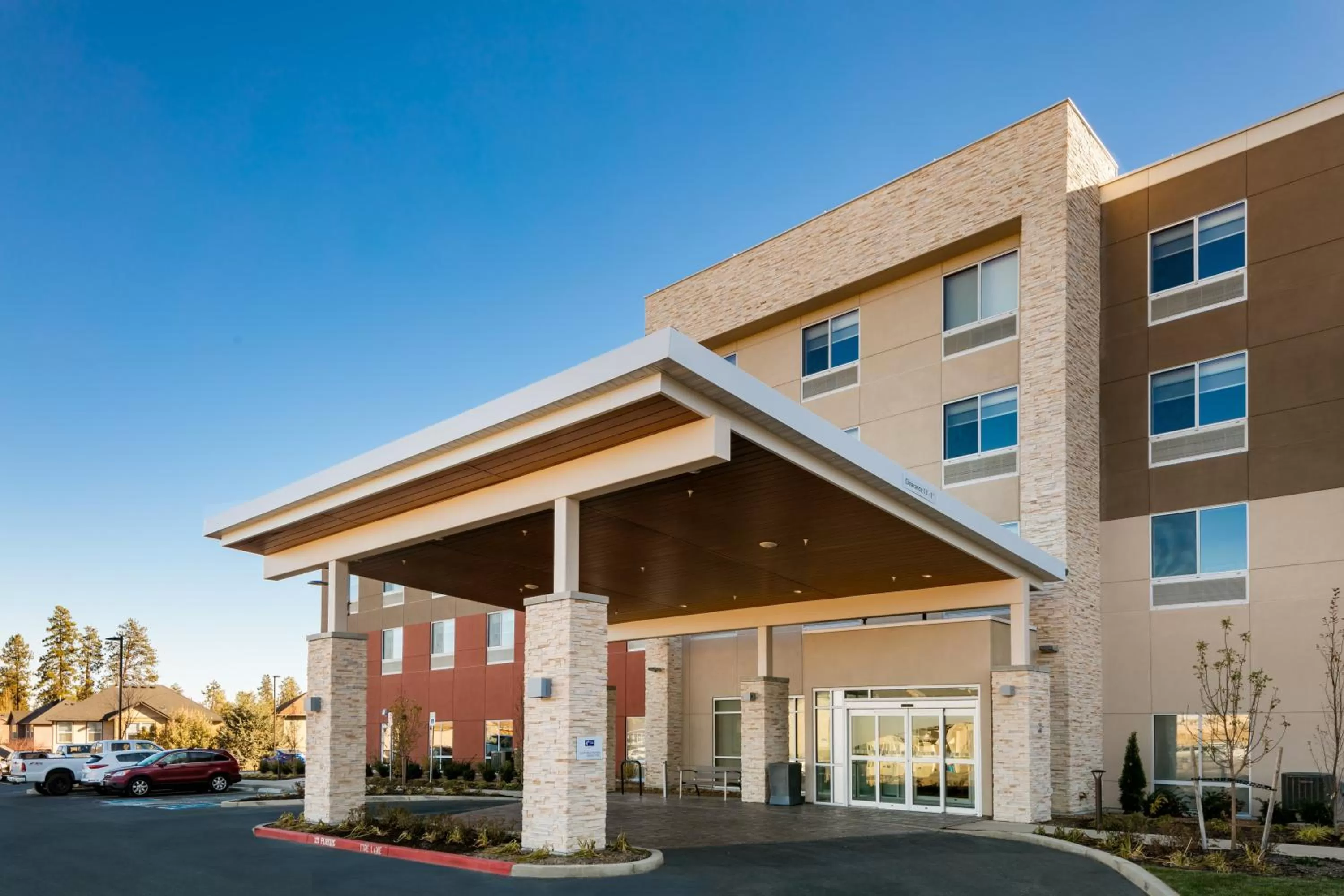 Property building in Holiday Inn Express & Suites - Bend South by IHG