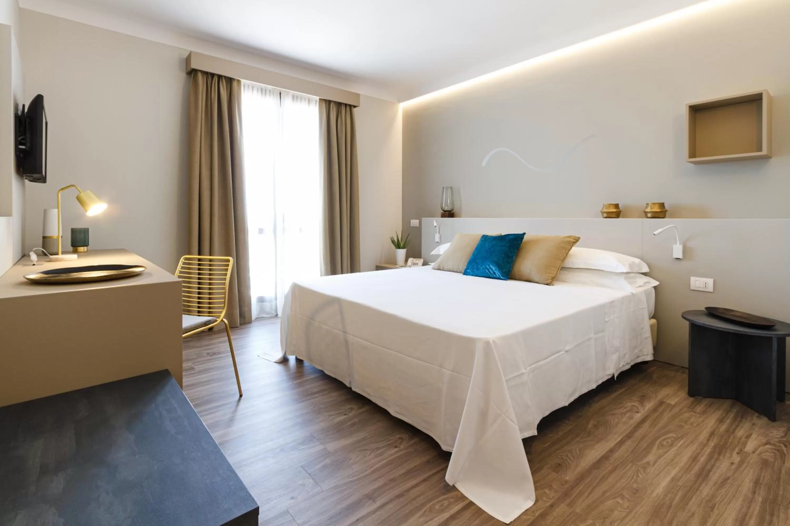 Bedroom, Bed in Seawater Hotel Bio & Beauty Spa