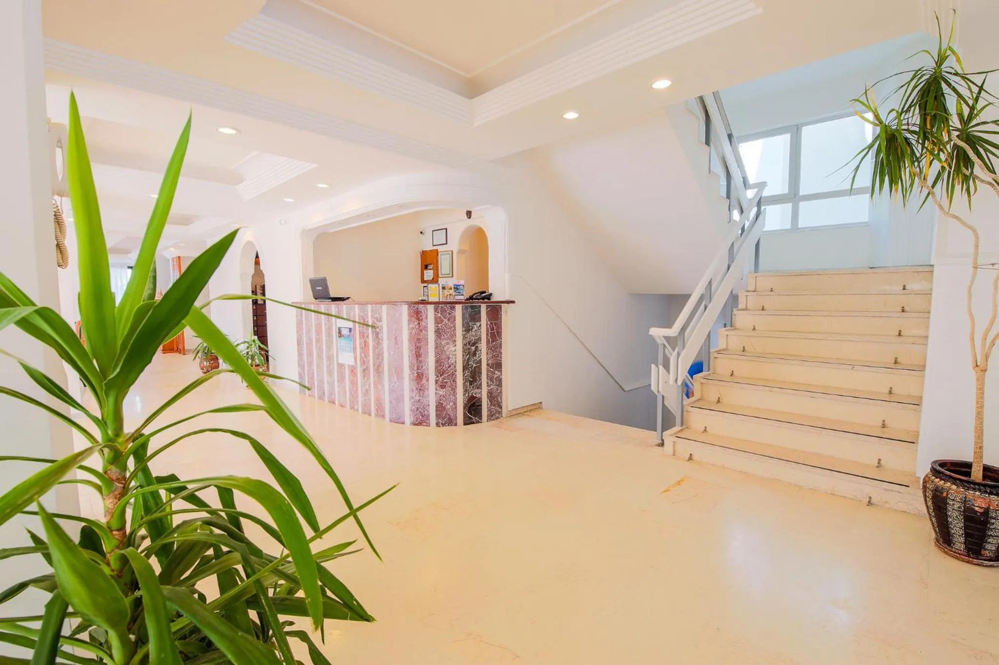 Lobby or reception in Ekici Hotel