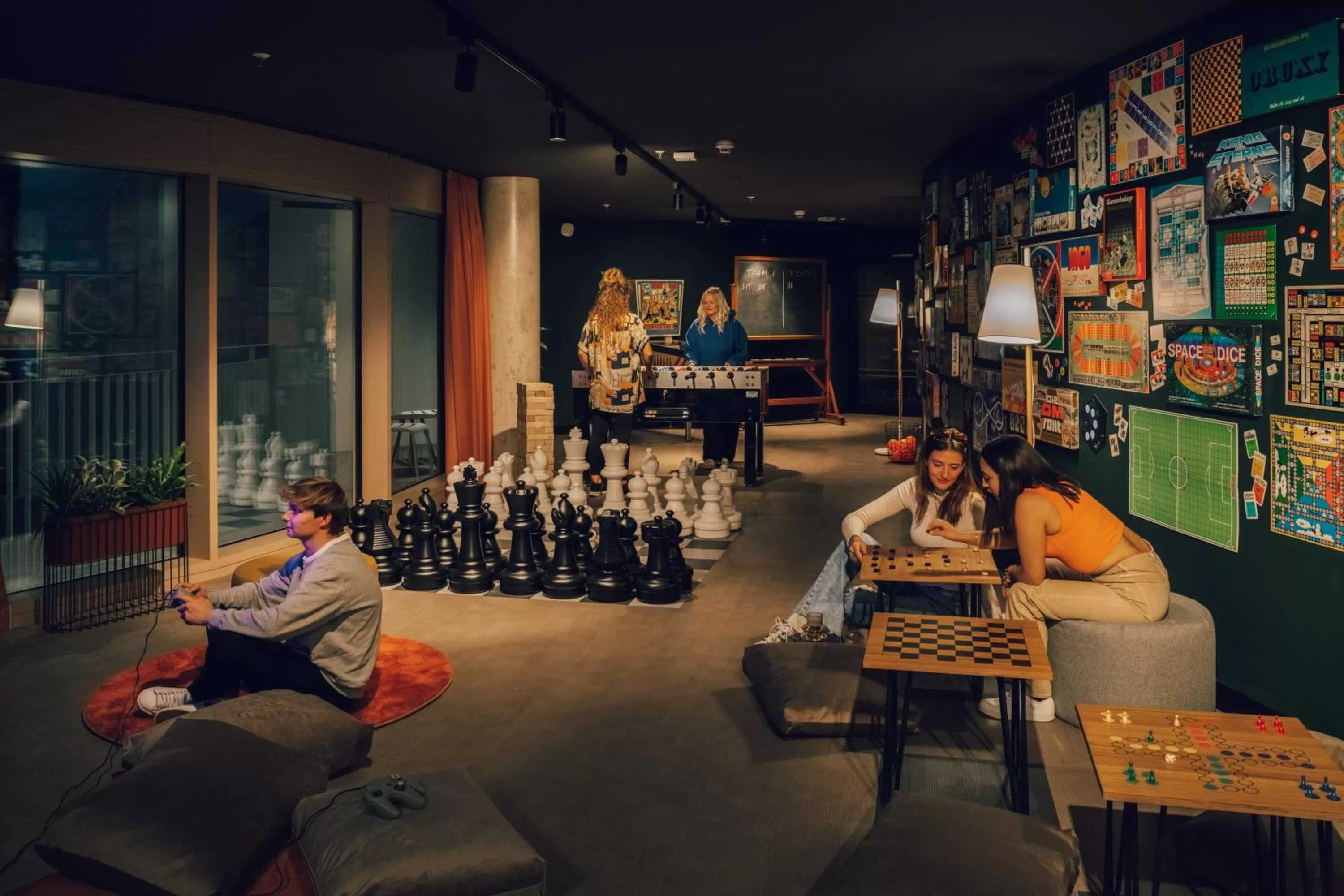 Communal lounge/ TV room in Revo Munich