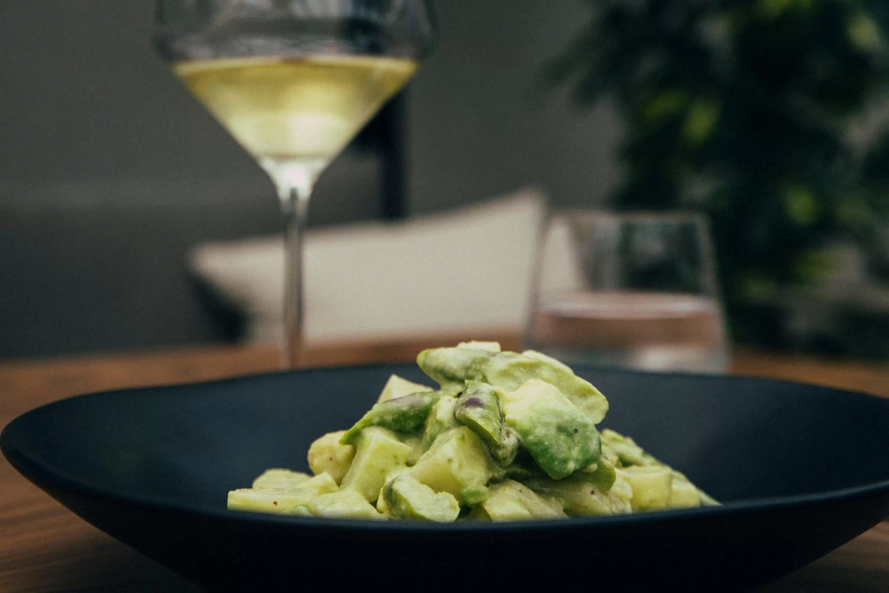 Restaurant/places to eat in ICON Embassy