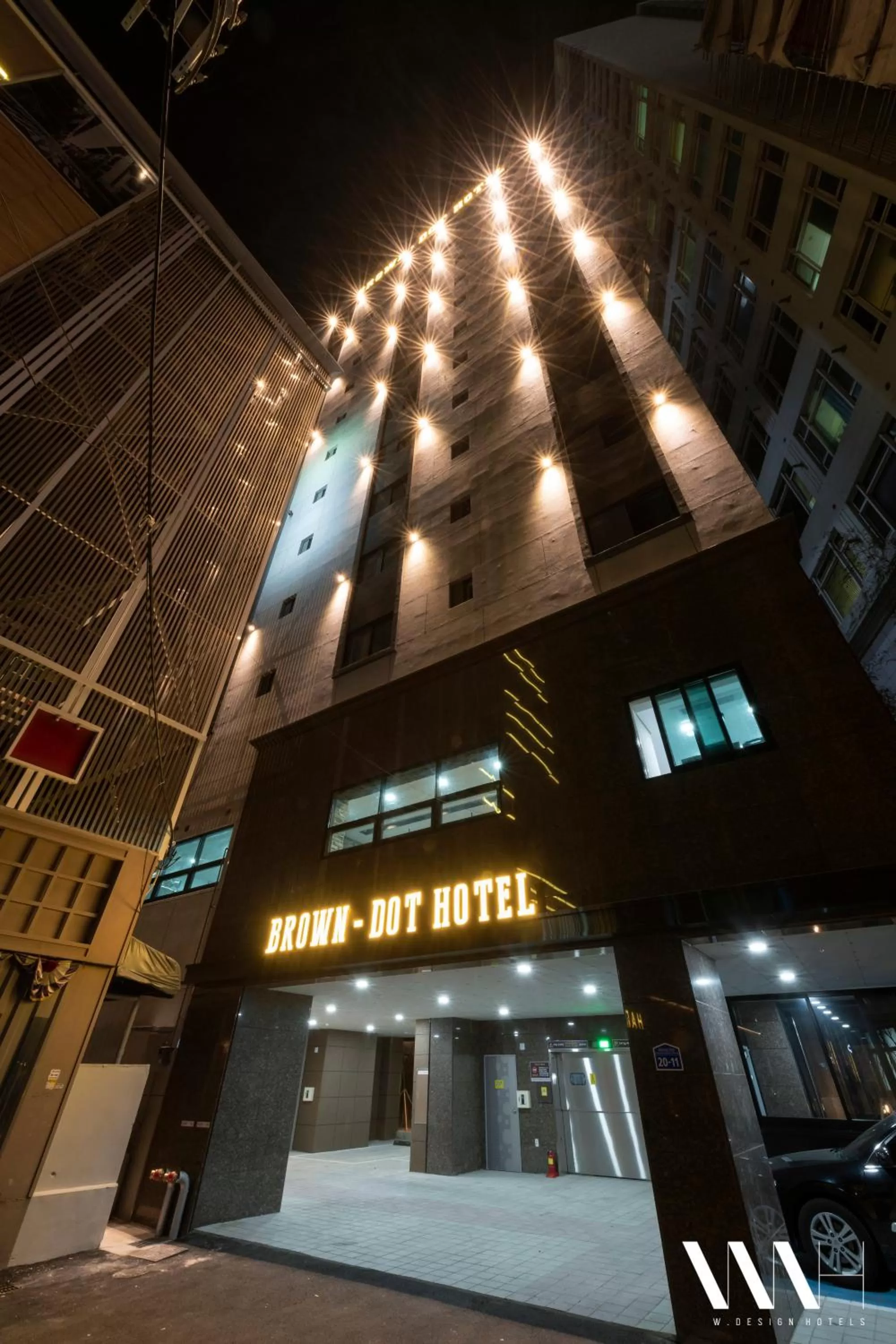 Property building in Seomyeon Brown-dot hotel Gold