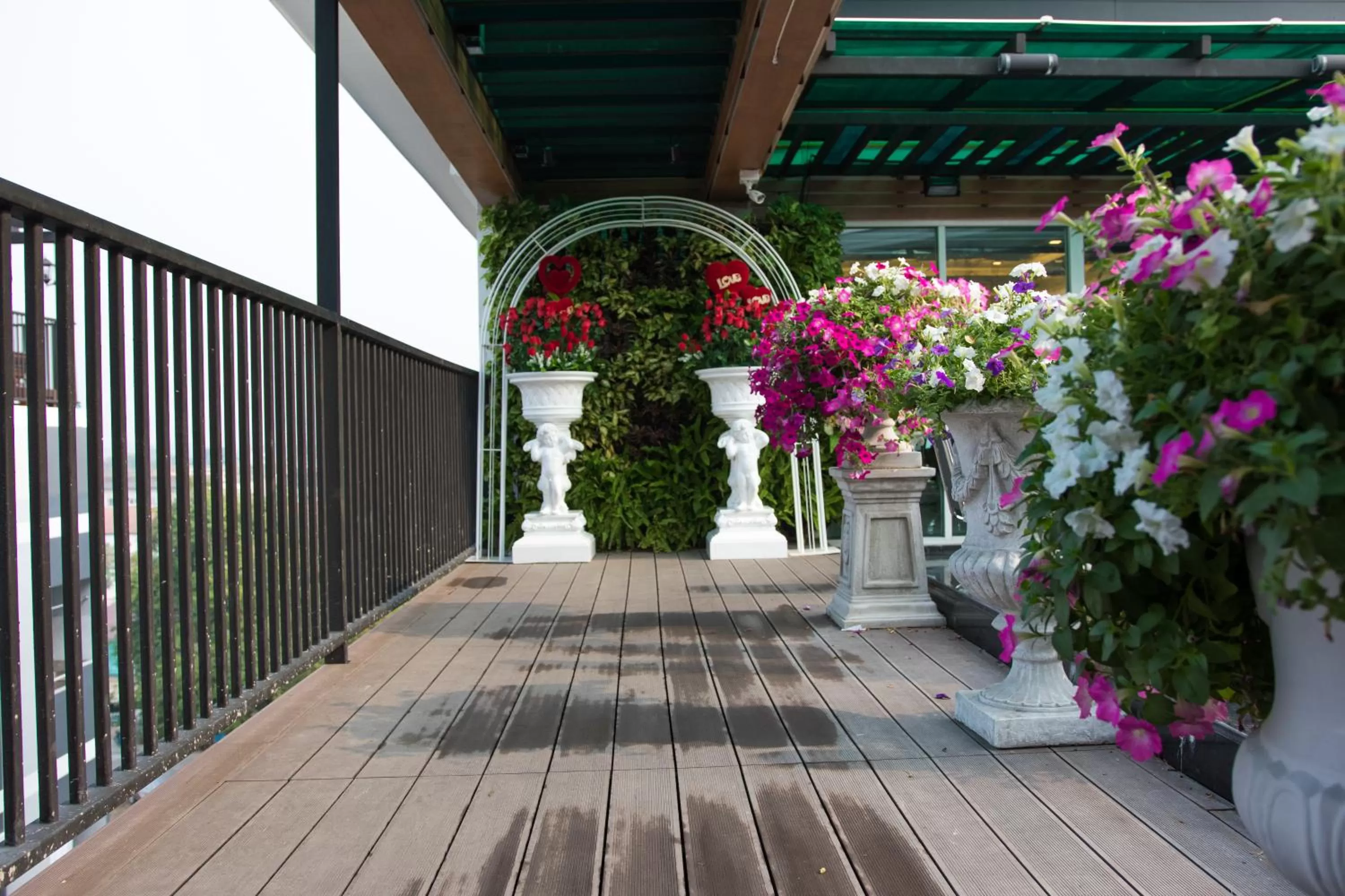 Restaurant/places to eat in B-your home Hotel Don Mueang Airport Bangkok 如你家酒店