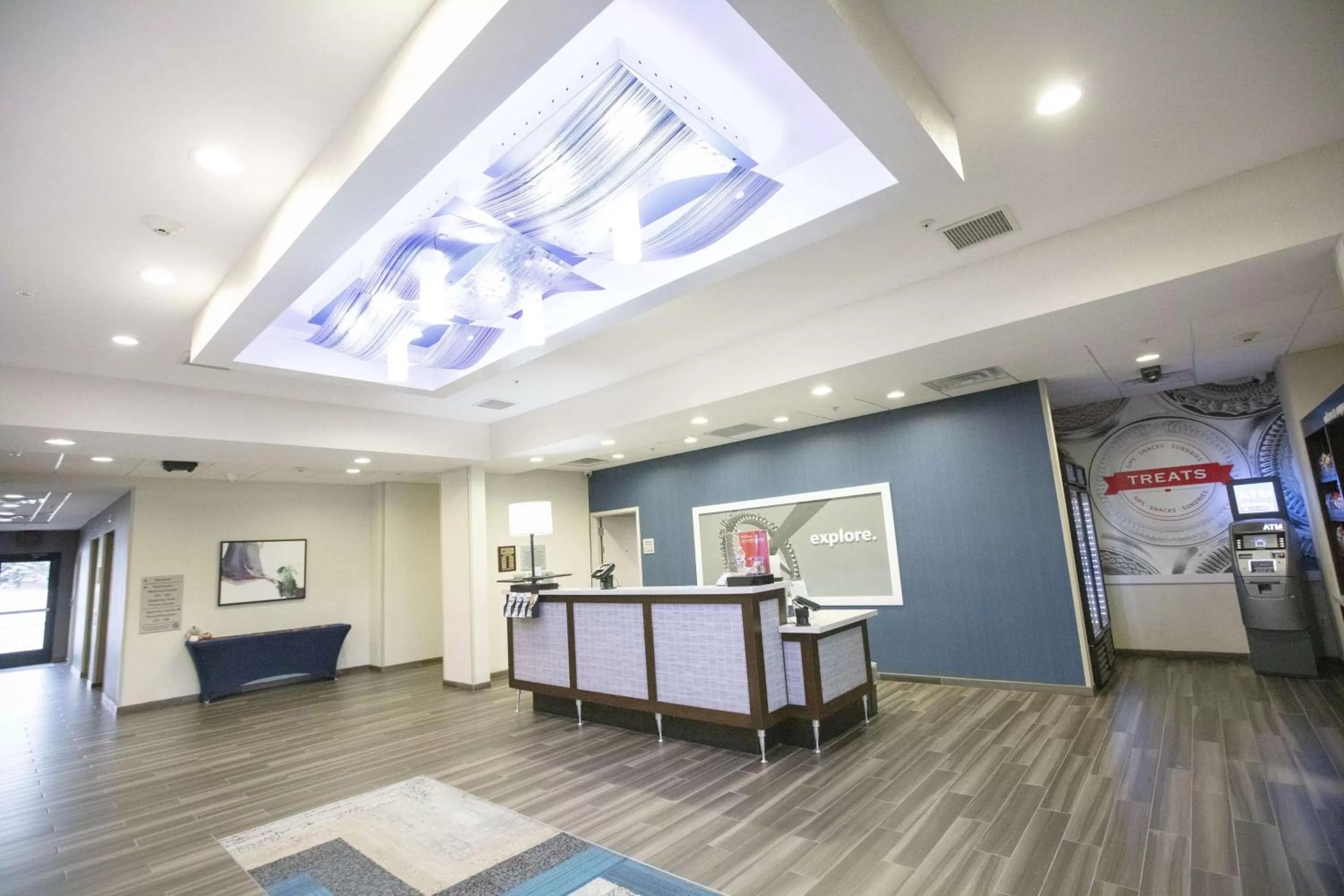 Lobby or reception in Hampton Inn Toledo Oregon