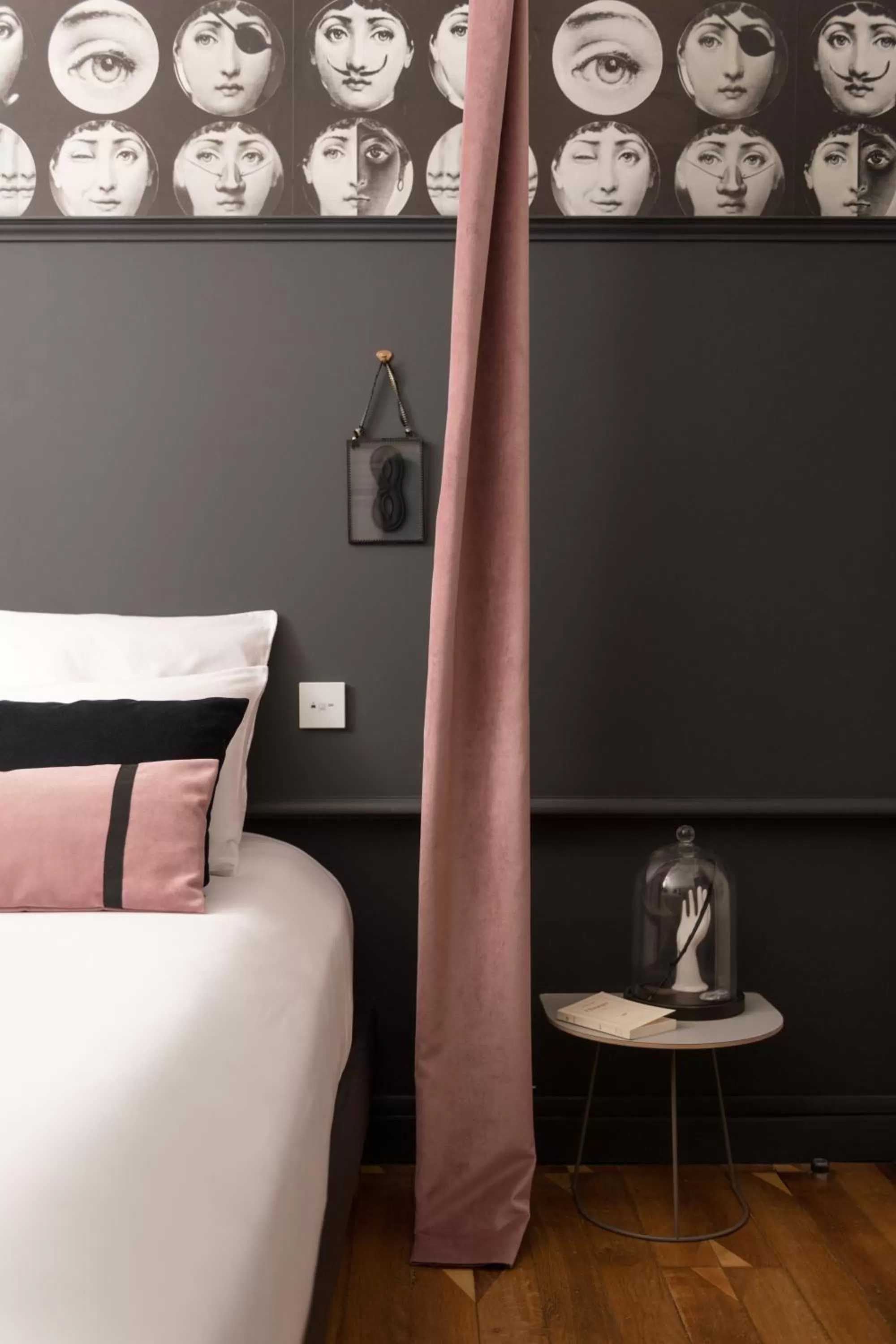 Bed in MiHotel Gailleton