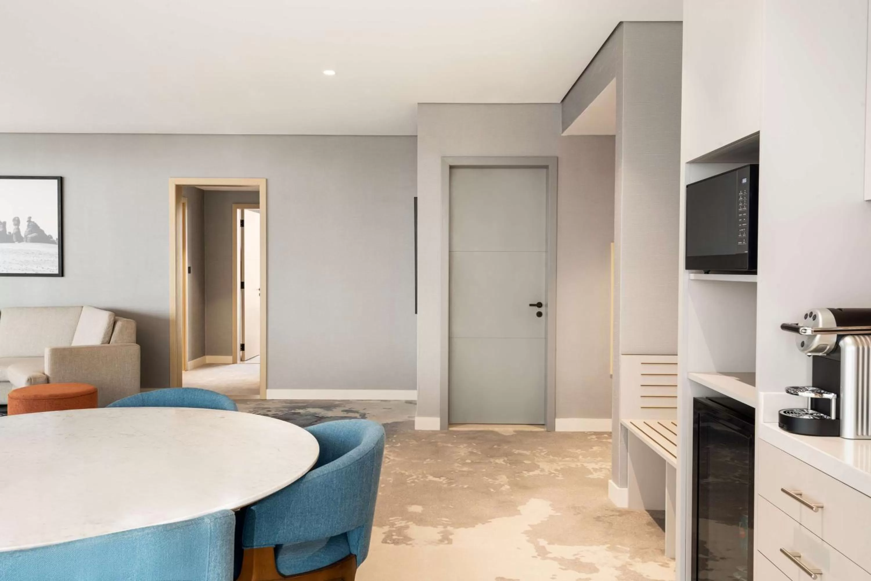 Photo of the whole room, Bed in Radisson Blu Hotel Riyadh Convention and Exhibition Center