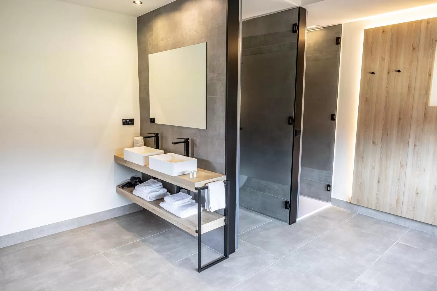 Shower in Hospedium Hotel Devalar Do Mar