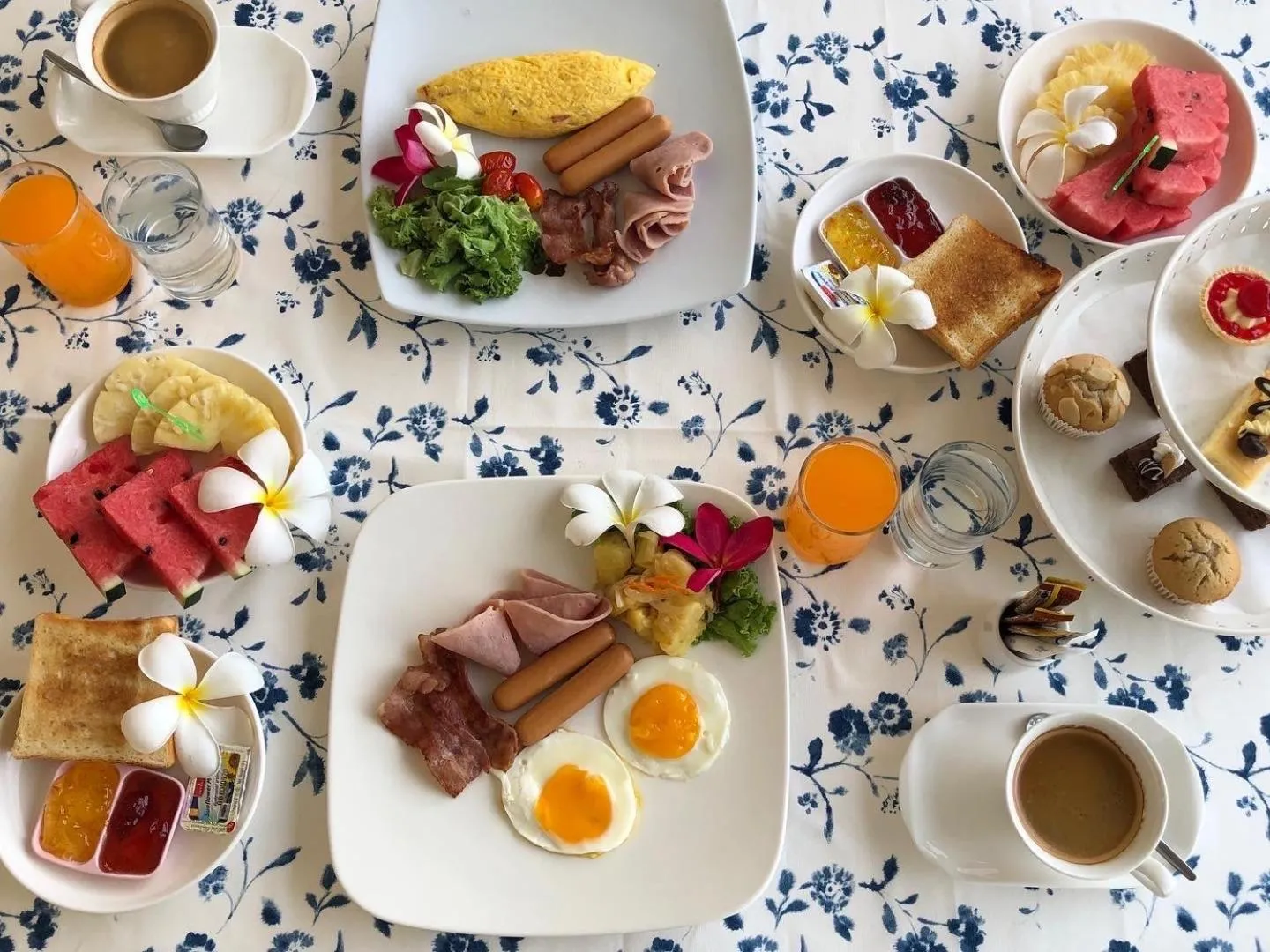 Breakfast in Xanadu Beach Resort