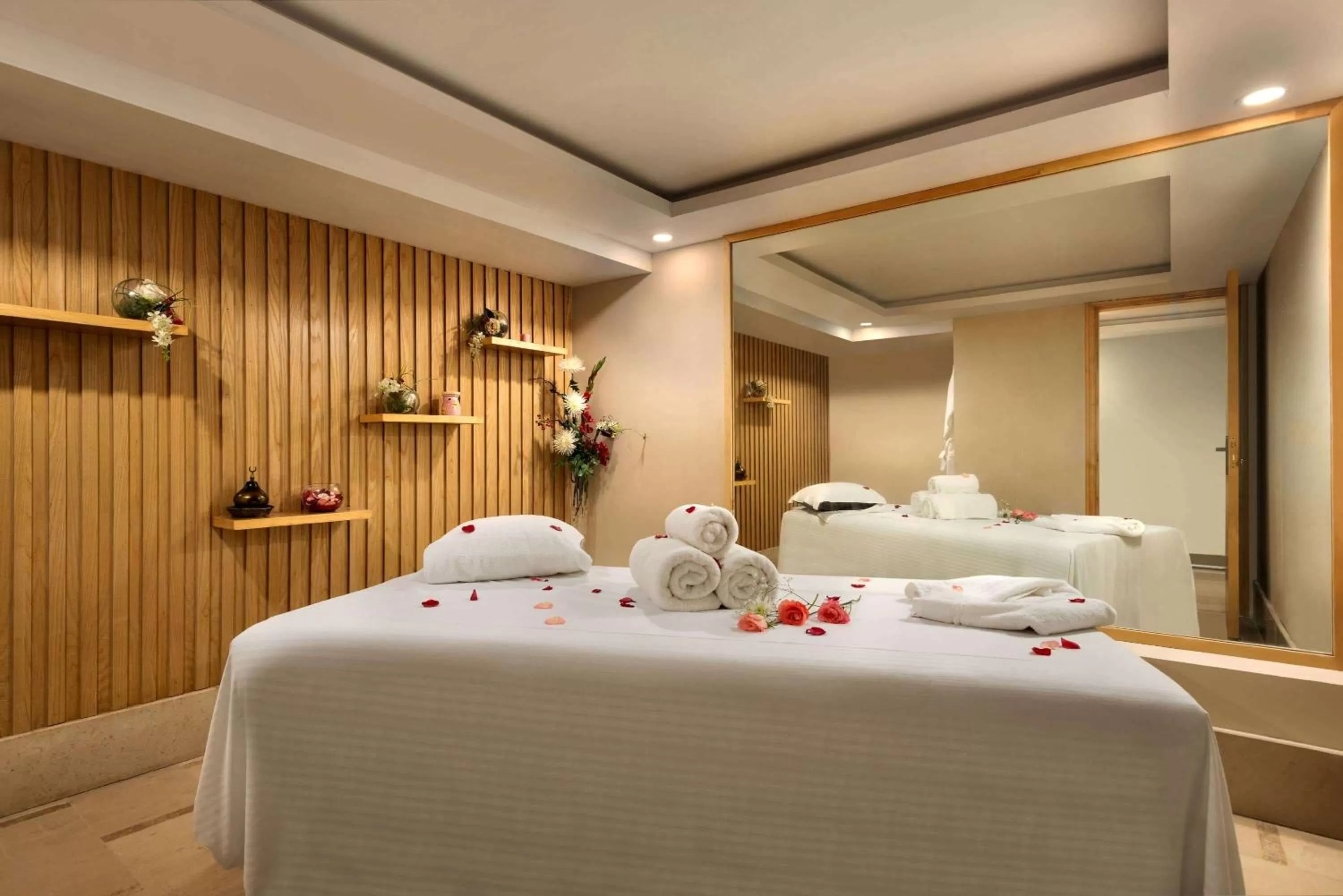 Massage, Bed in Ramada by Wyndham Lahore Gulberg II