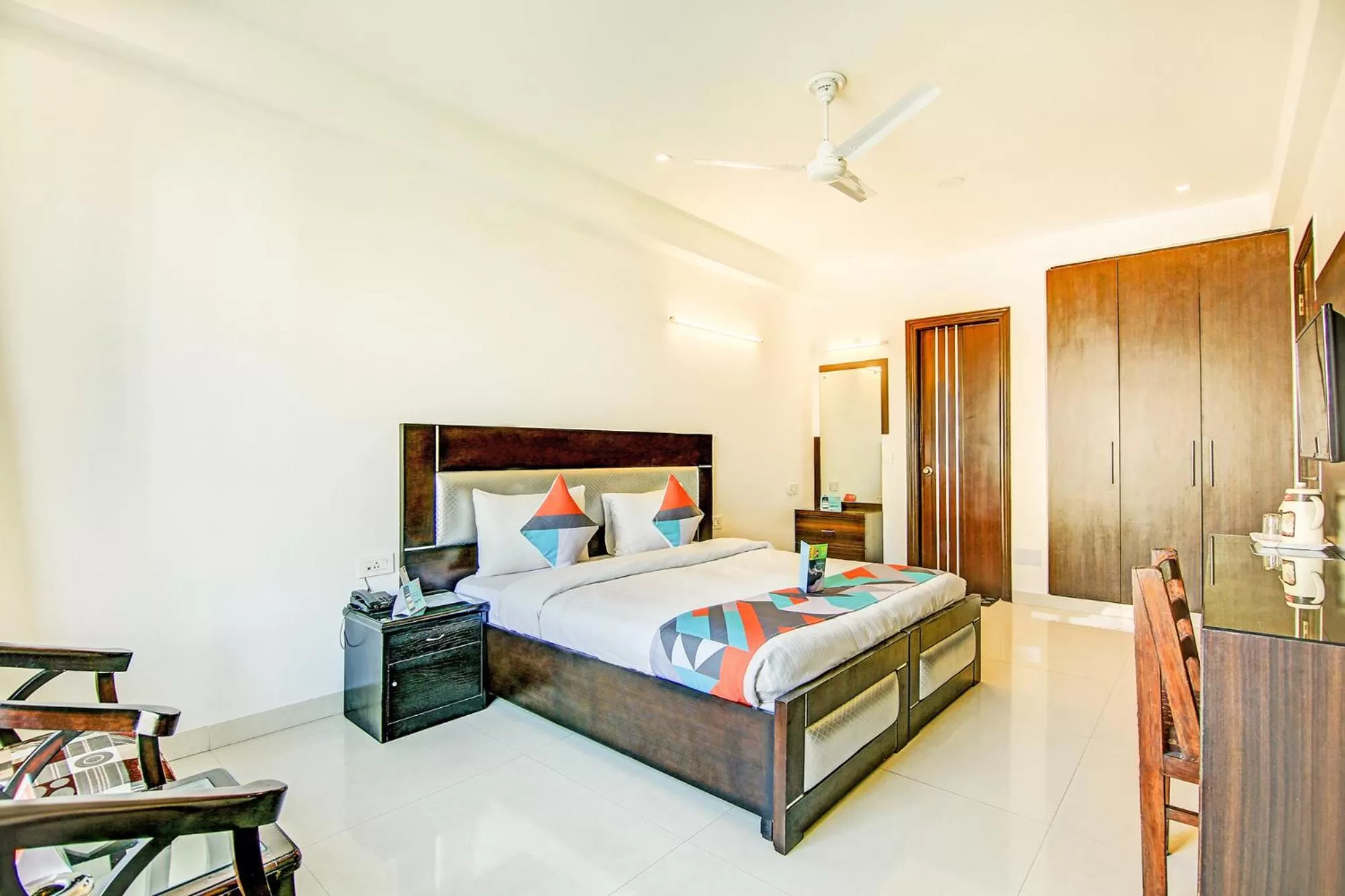 Bedroom, Bed in Via Hemkunt Residency