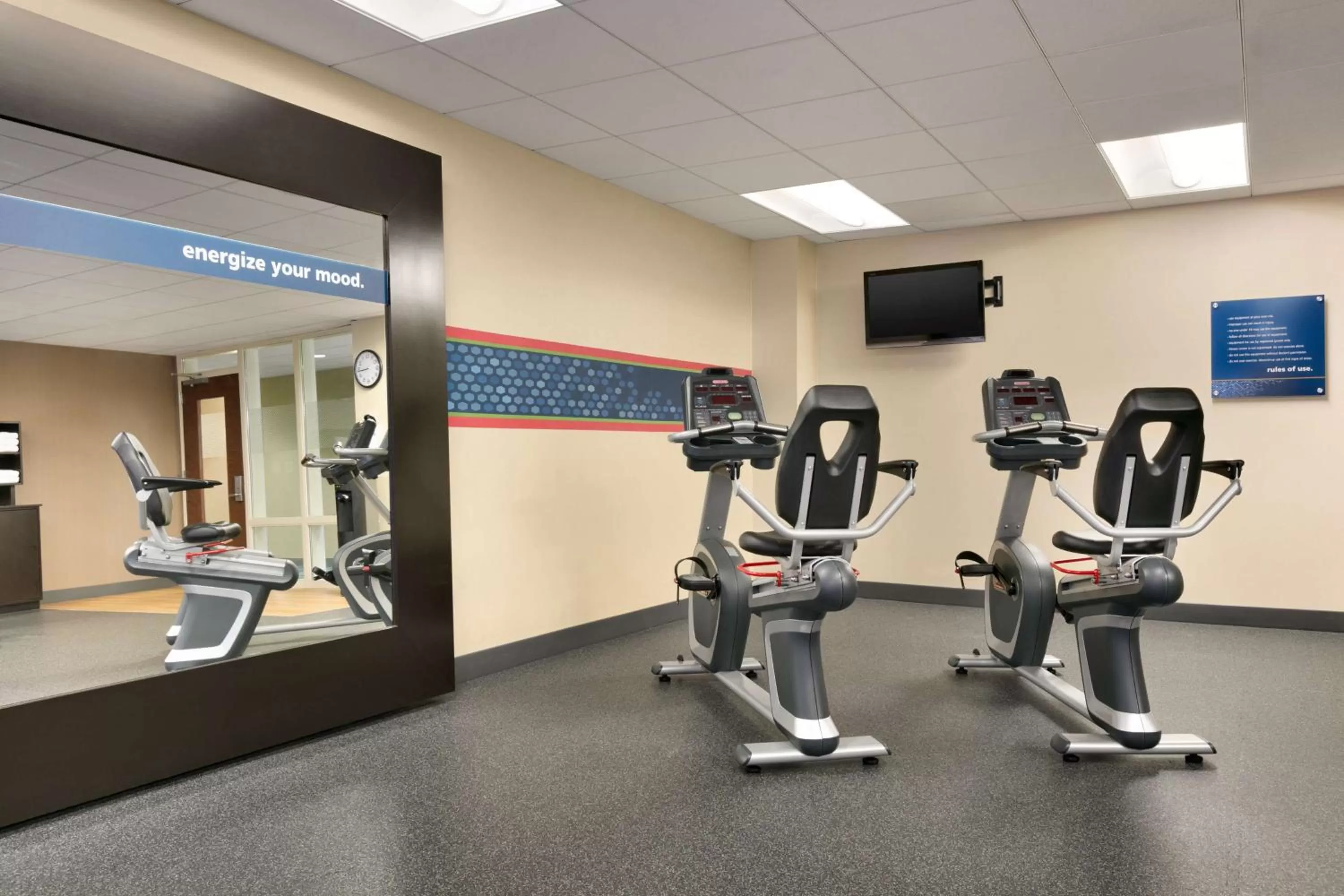 Fitness centre/facilities in Hampton Inn & Suites Mahwah
