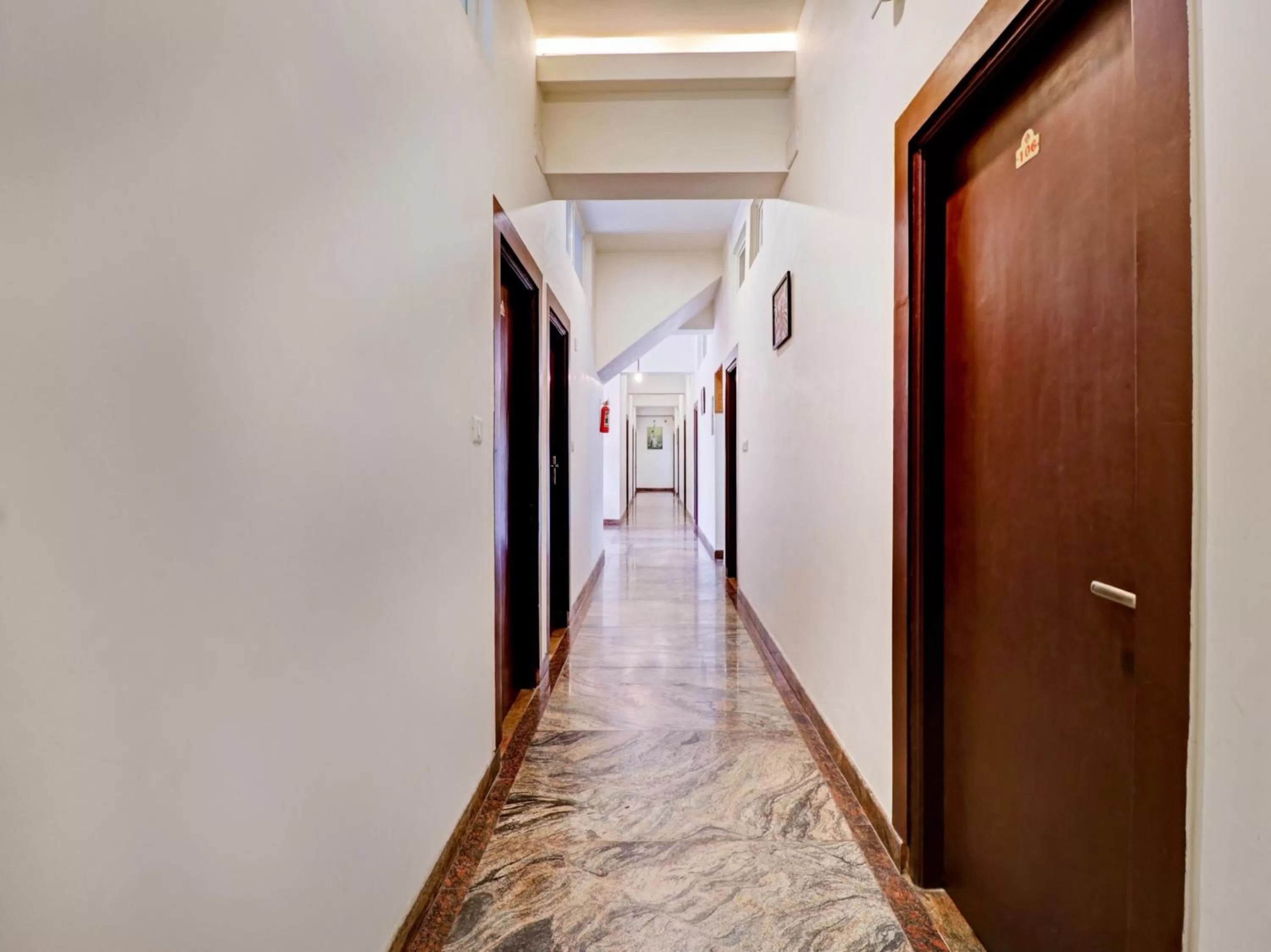 Lobby or reception in Treebo Benaka Residency