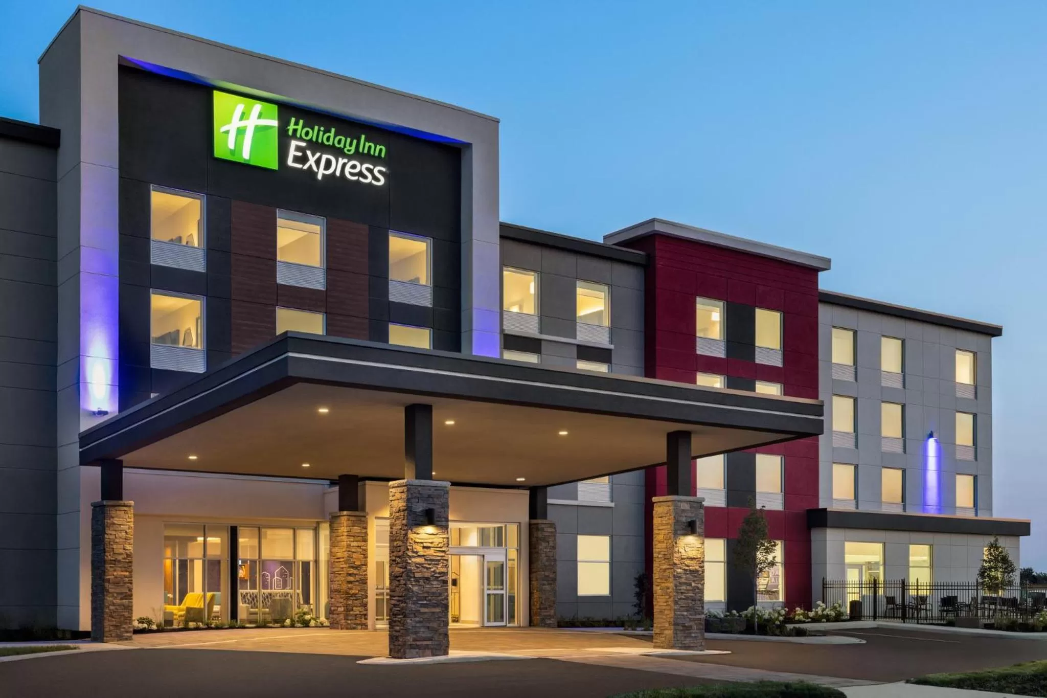 Holiday Inn Express - Strathroy by IHG