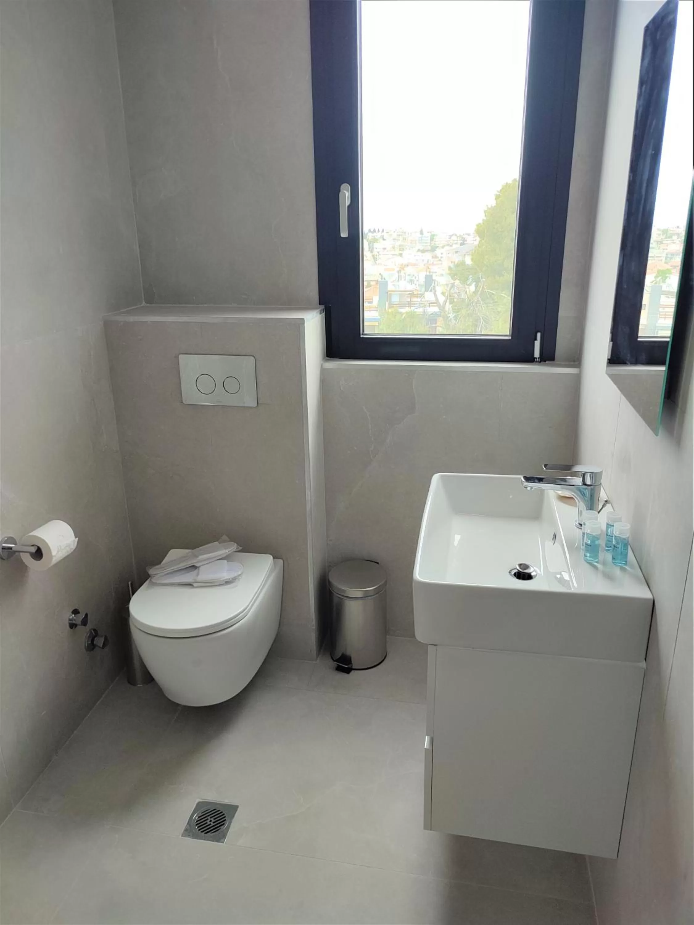 Bathroom in Light Blue Hotel