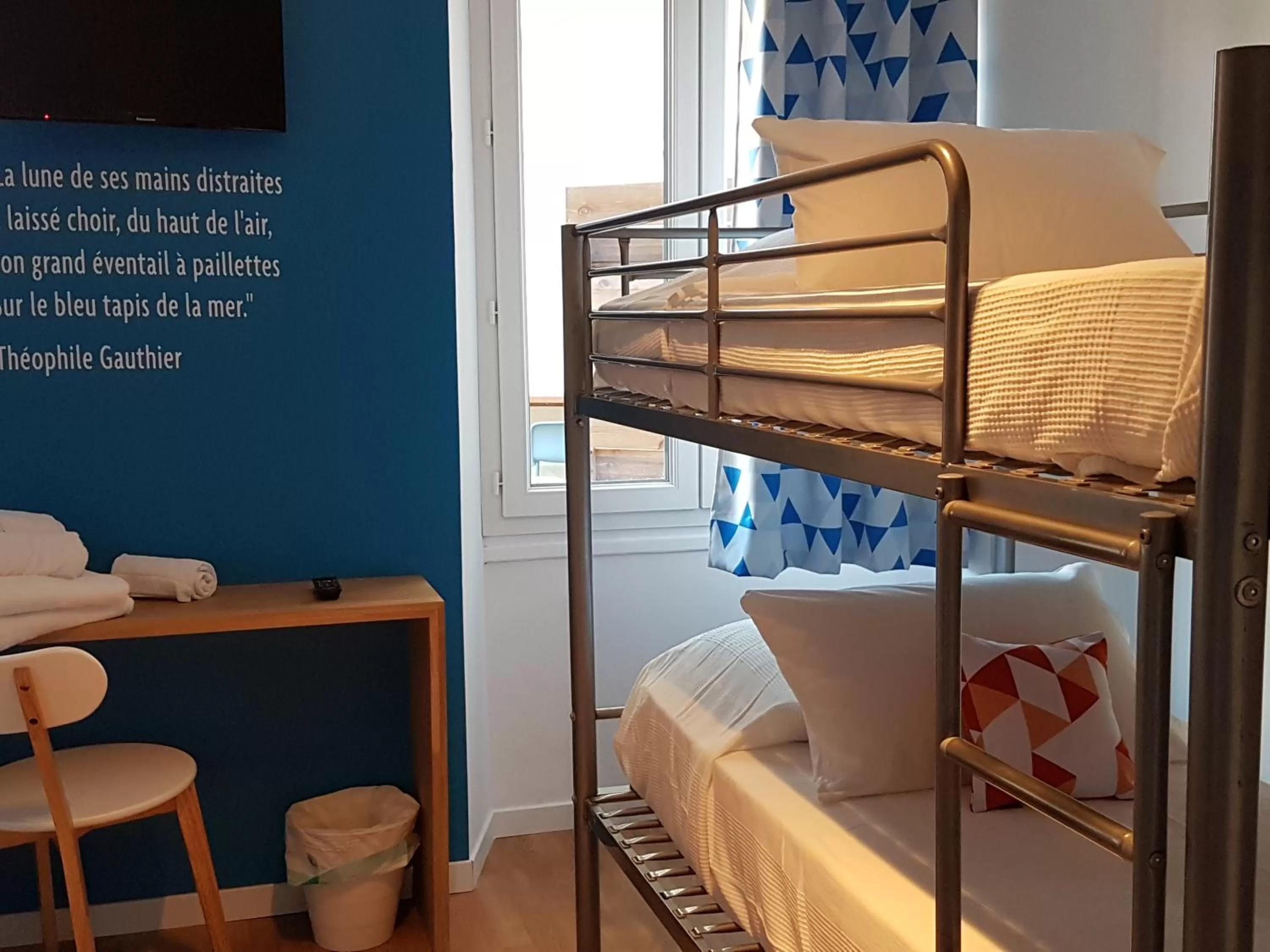 Decorative detail, Bed in Villa TerraMera Hôtel