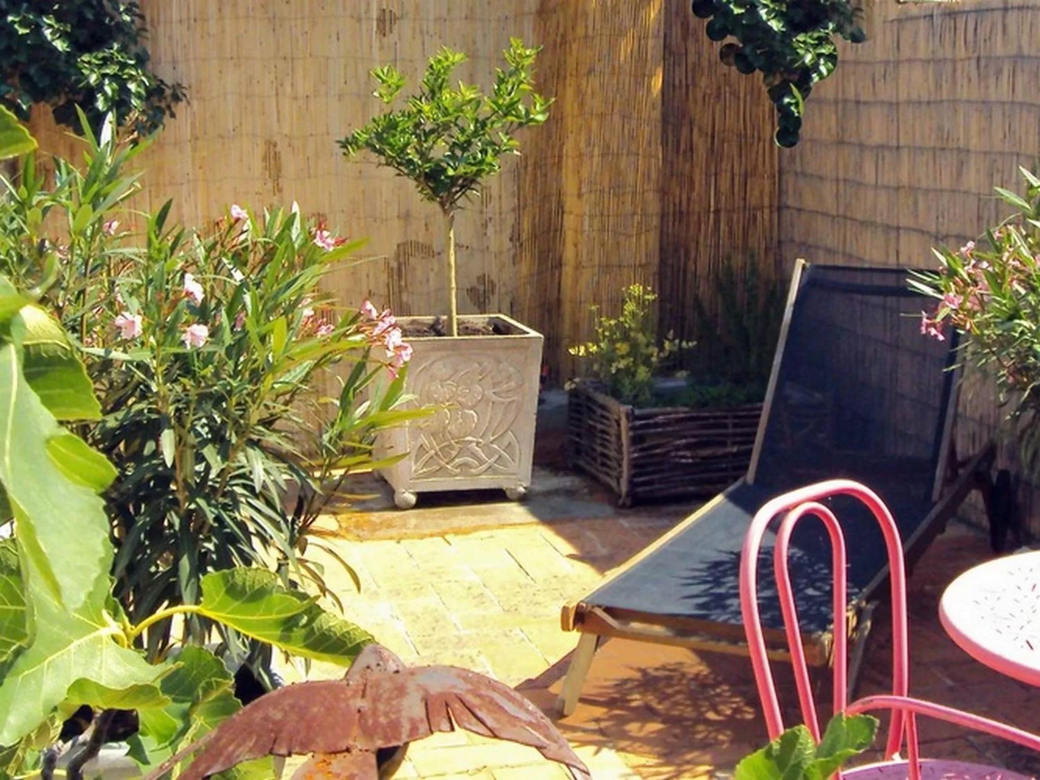 Patio in Les Chambres des Dames