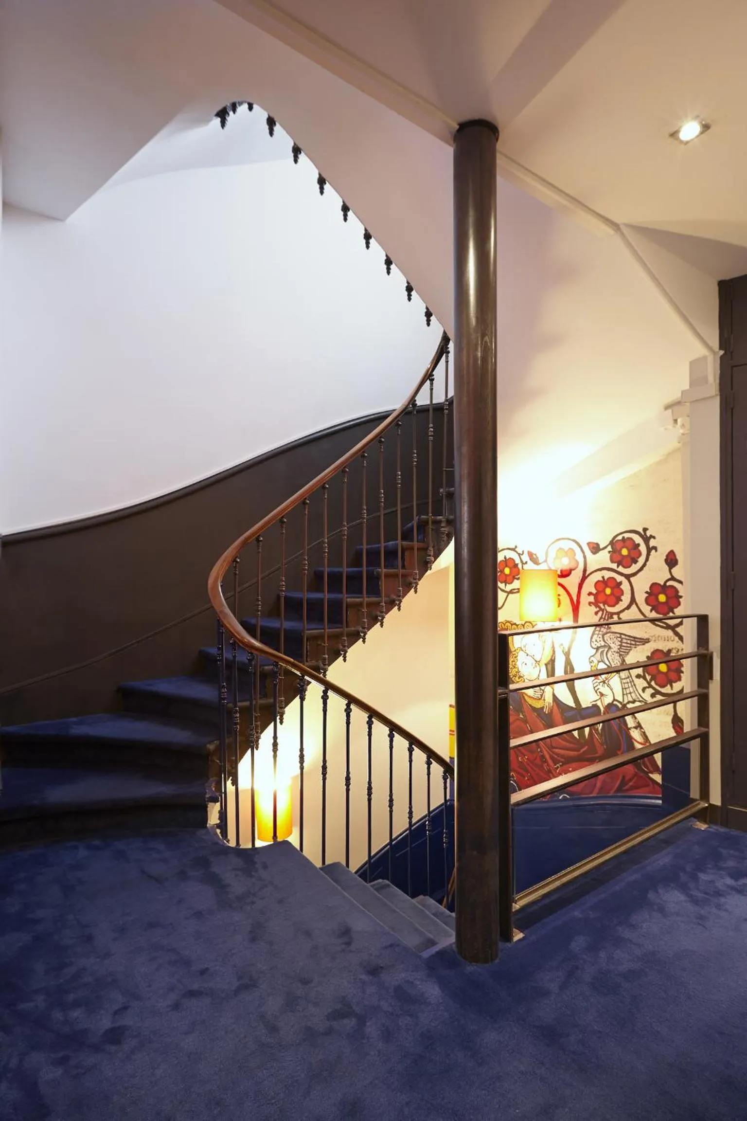 Decorative detail in Hôtel St Sernin