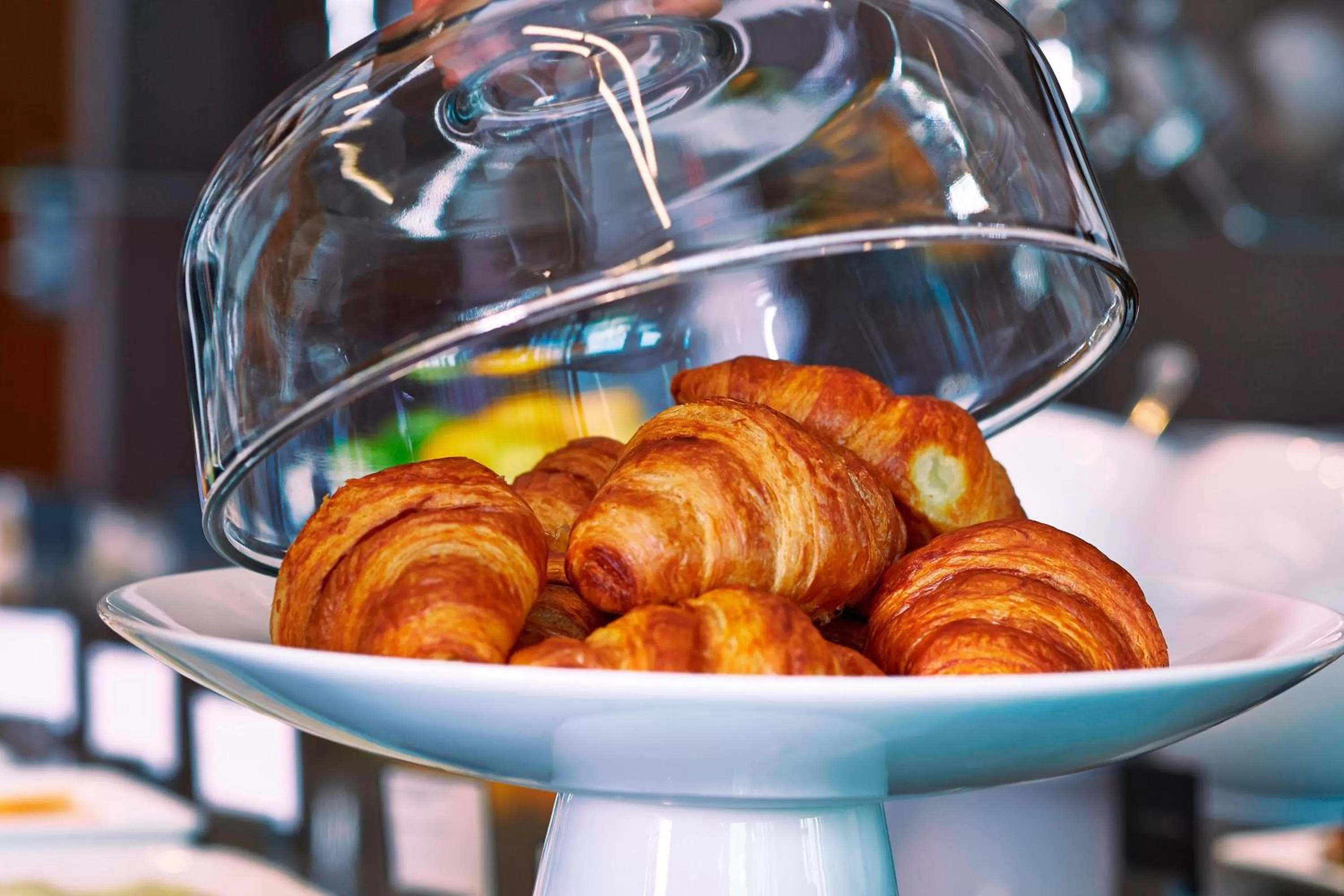 Restaurant/places to eat in AC Hotel by Marriott Atlanta Buckhead at Phipps Plaza