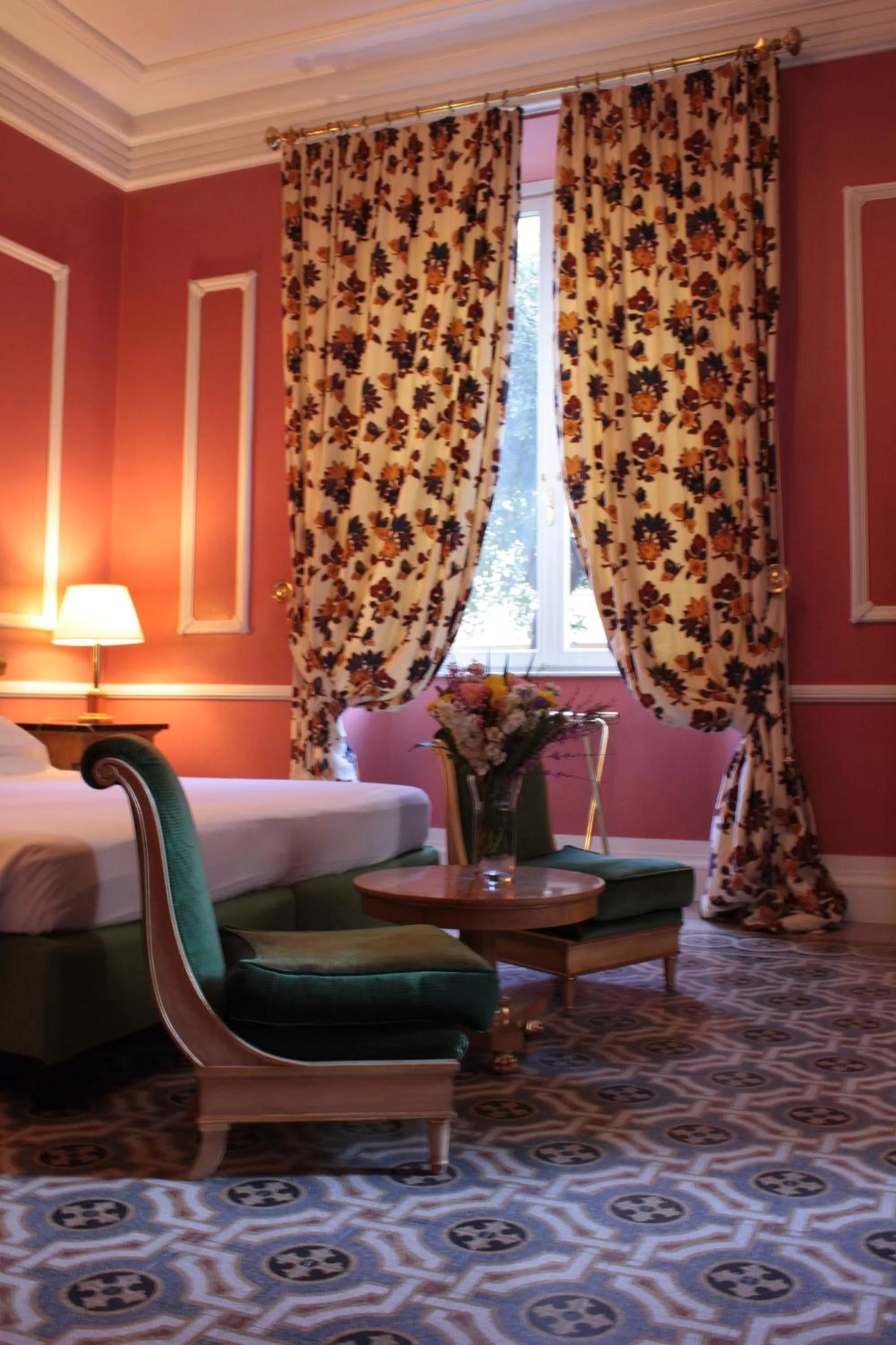 Decorative detail, Bed in Hotel Albani Firenze