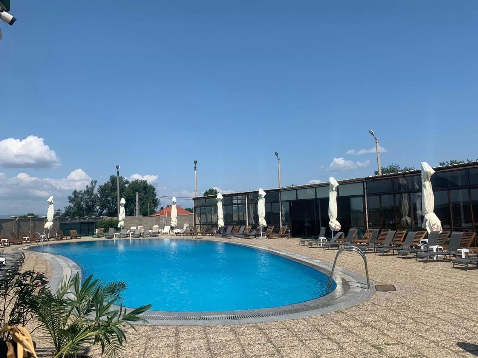 Swimming pool in Hotel Eden