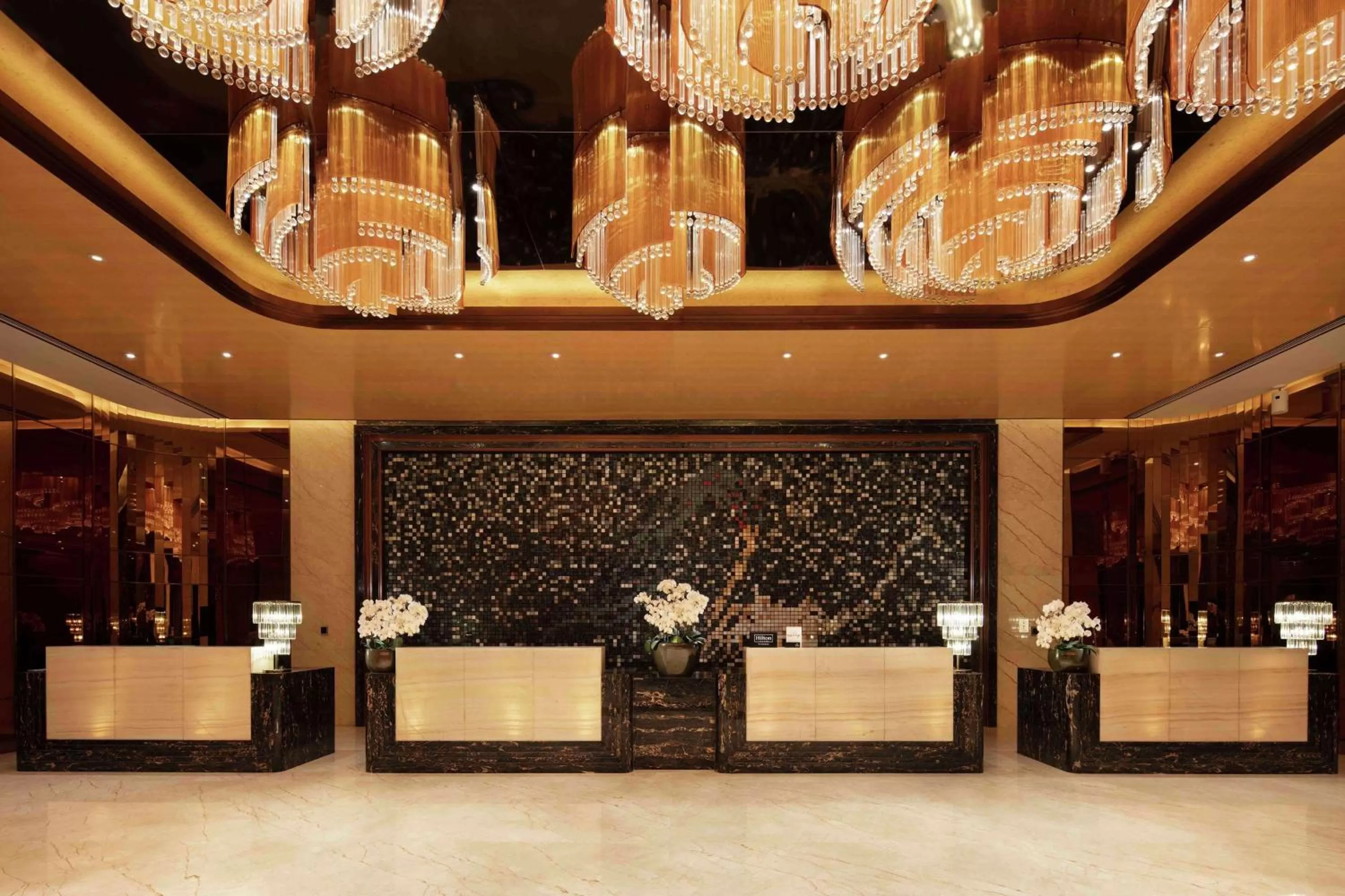 Lobby or reception in Hilton Zhengzhou