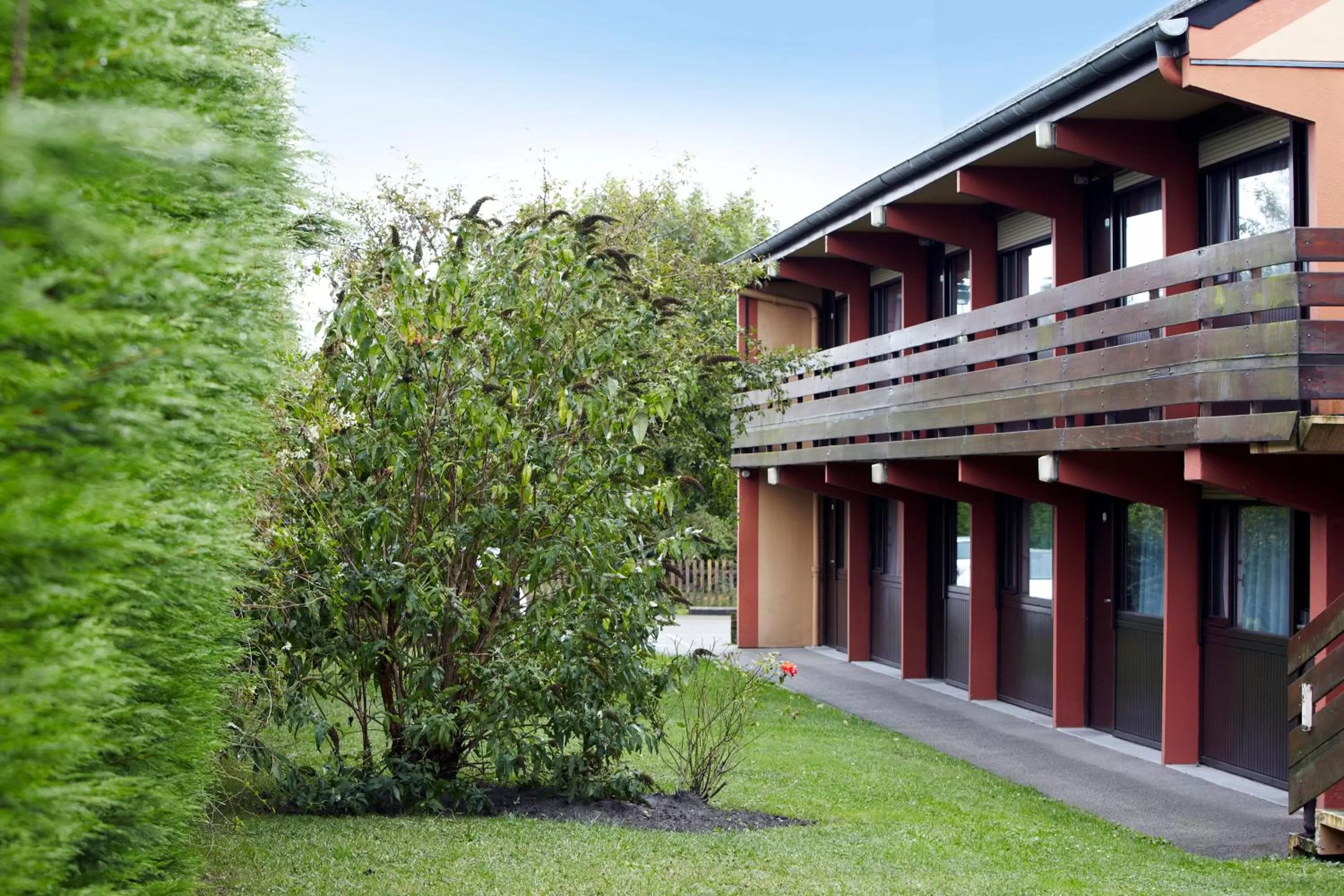 Garden in Campanile Dunkerque Est - Armbouts-Cappel