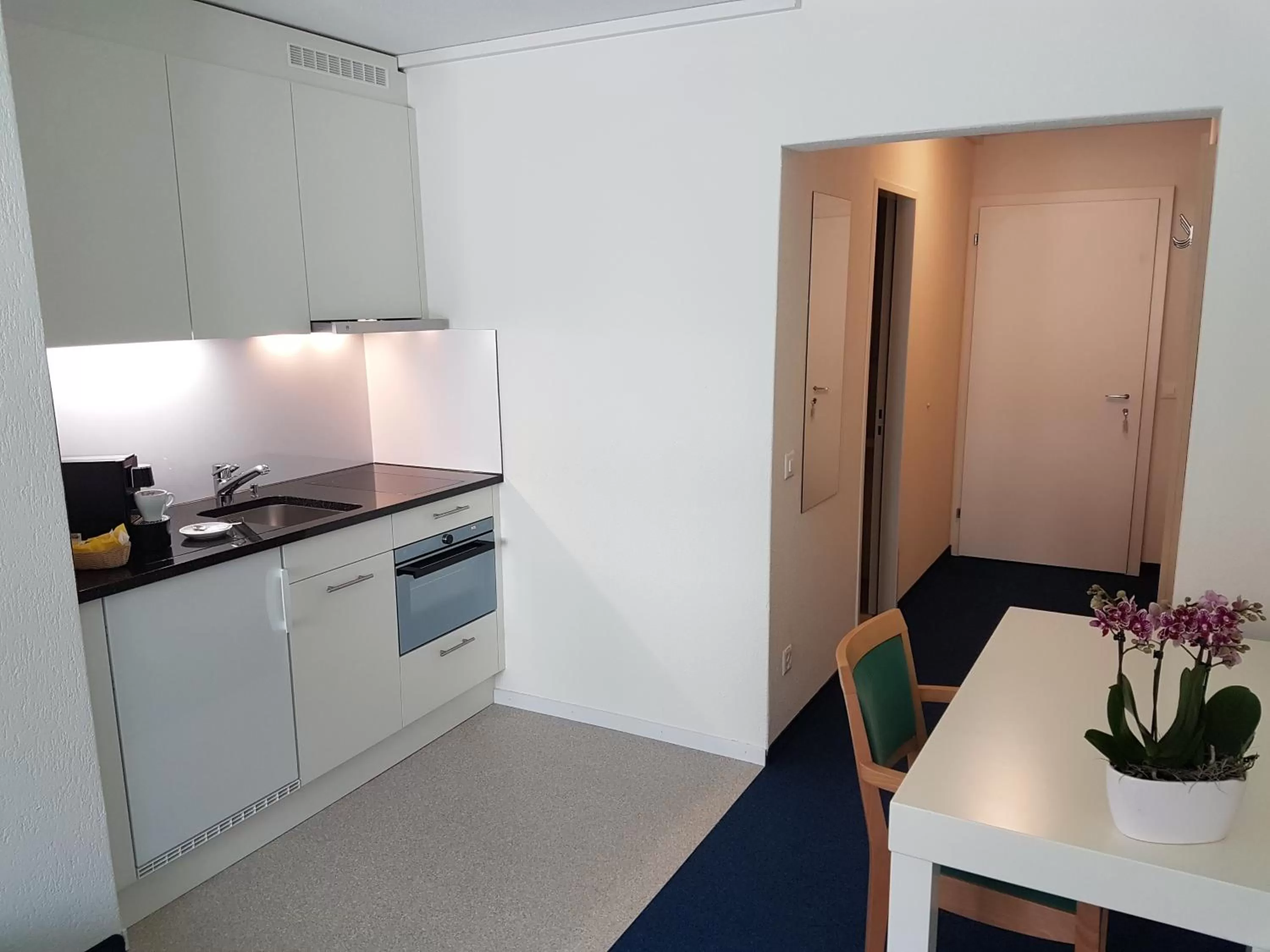 Photo of the whole room in Central Hotel Post