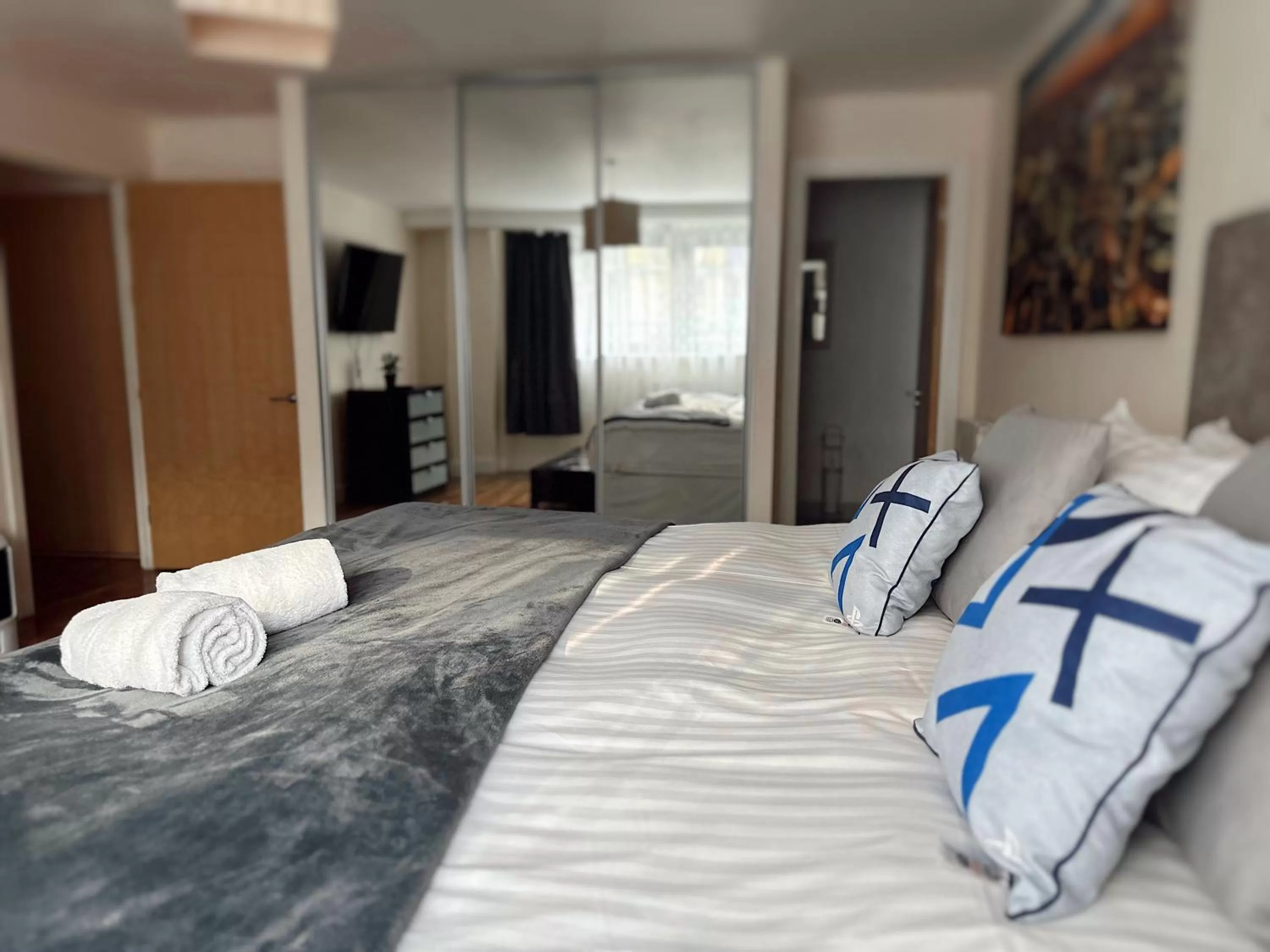 Bed in Canary Wharf - Luxury Apartments