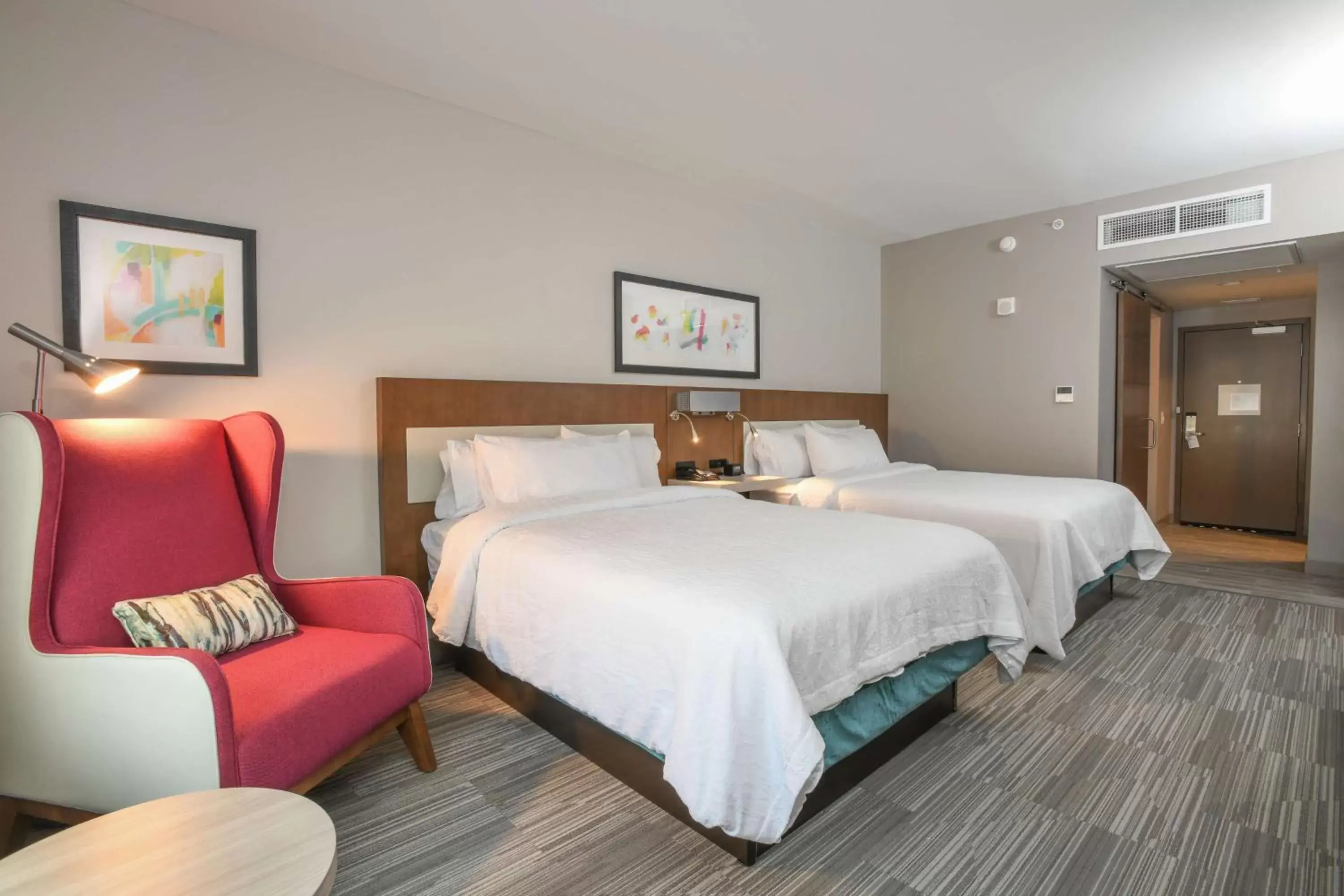 Queen Room with Two Queen Beds - Hearing Accessible in Hilton Garden Inn Cincinnati Midtown Queen Room with Two Queen Beds - Hearing Accessible in Hilton Garden Inn Cincinnati Midtown