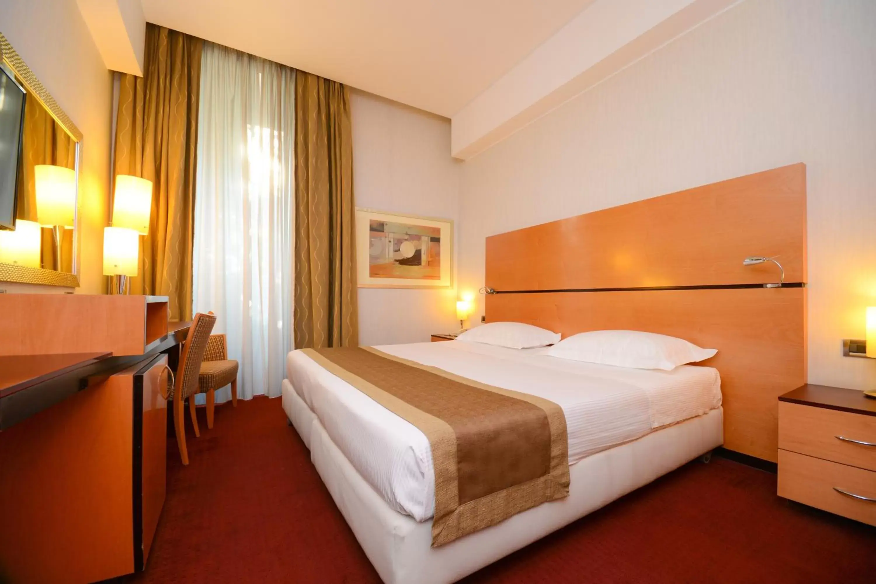 Superior Double Room in Hotel Igea Superior Double Room in Hotel Igea