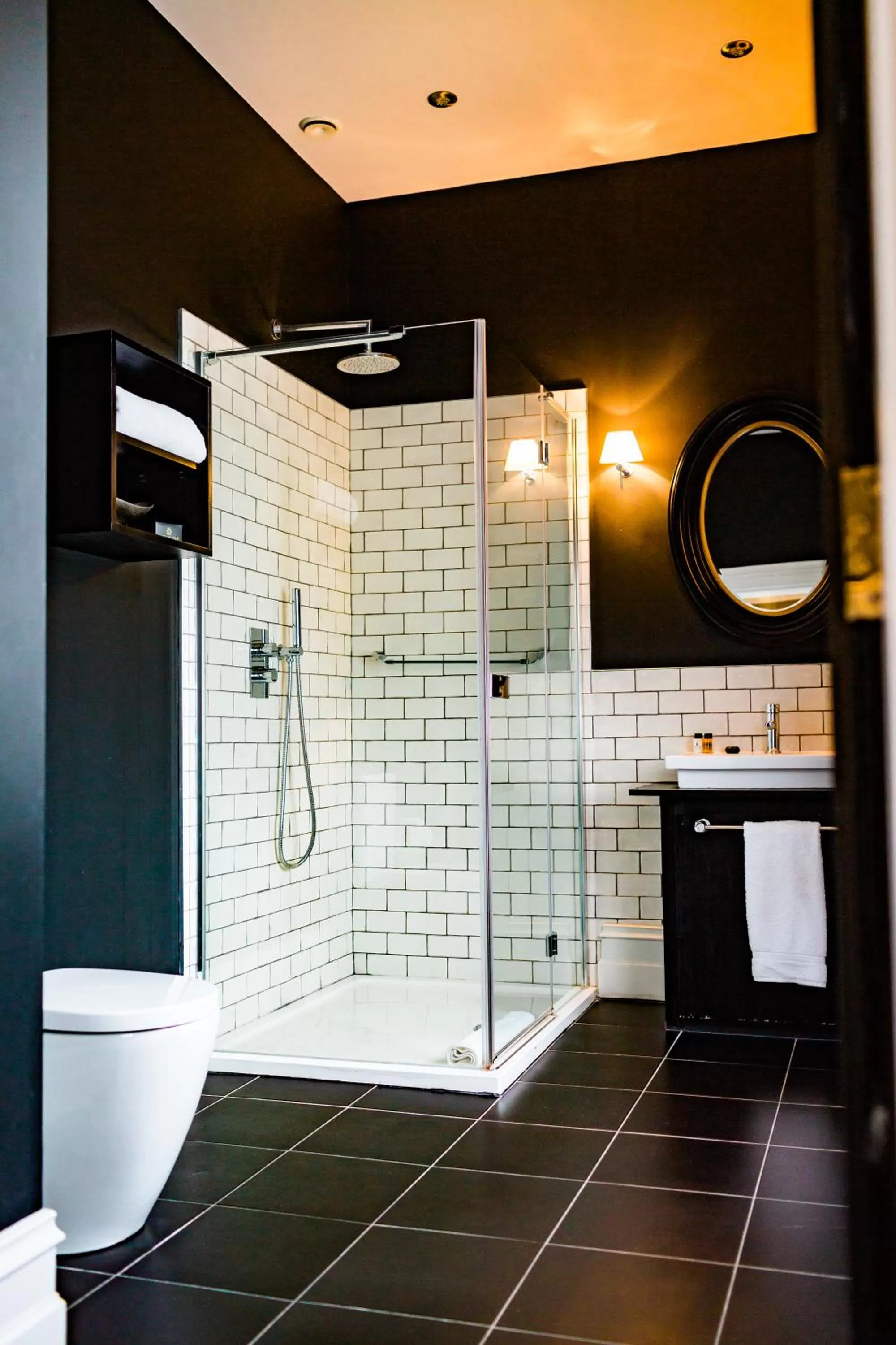 Bathroom in Poets House