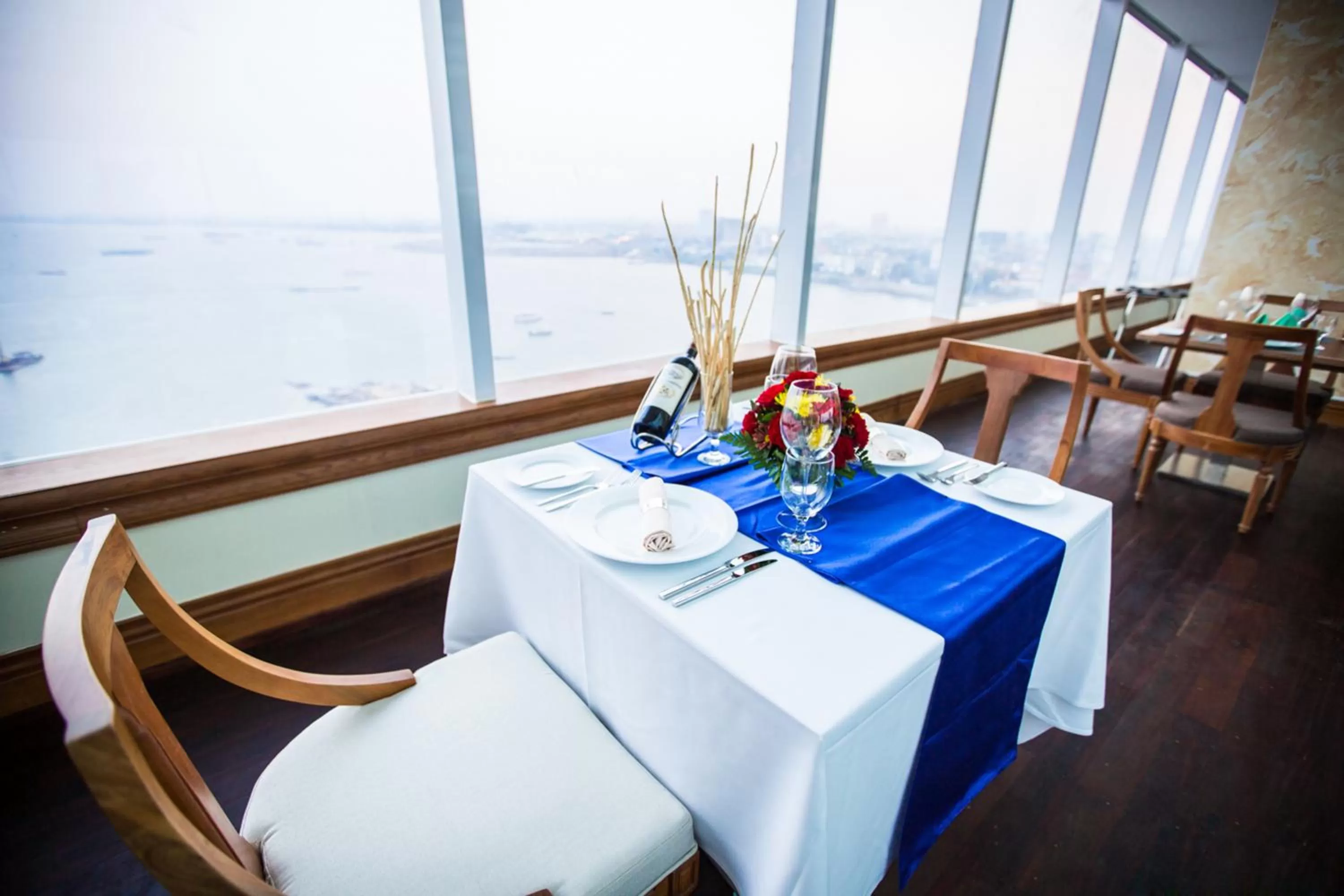 Restaurant/places to eat in Sokha Phnom Penh Hotel