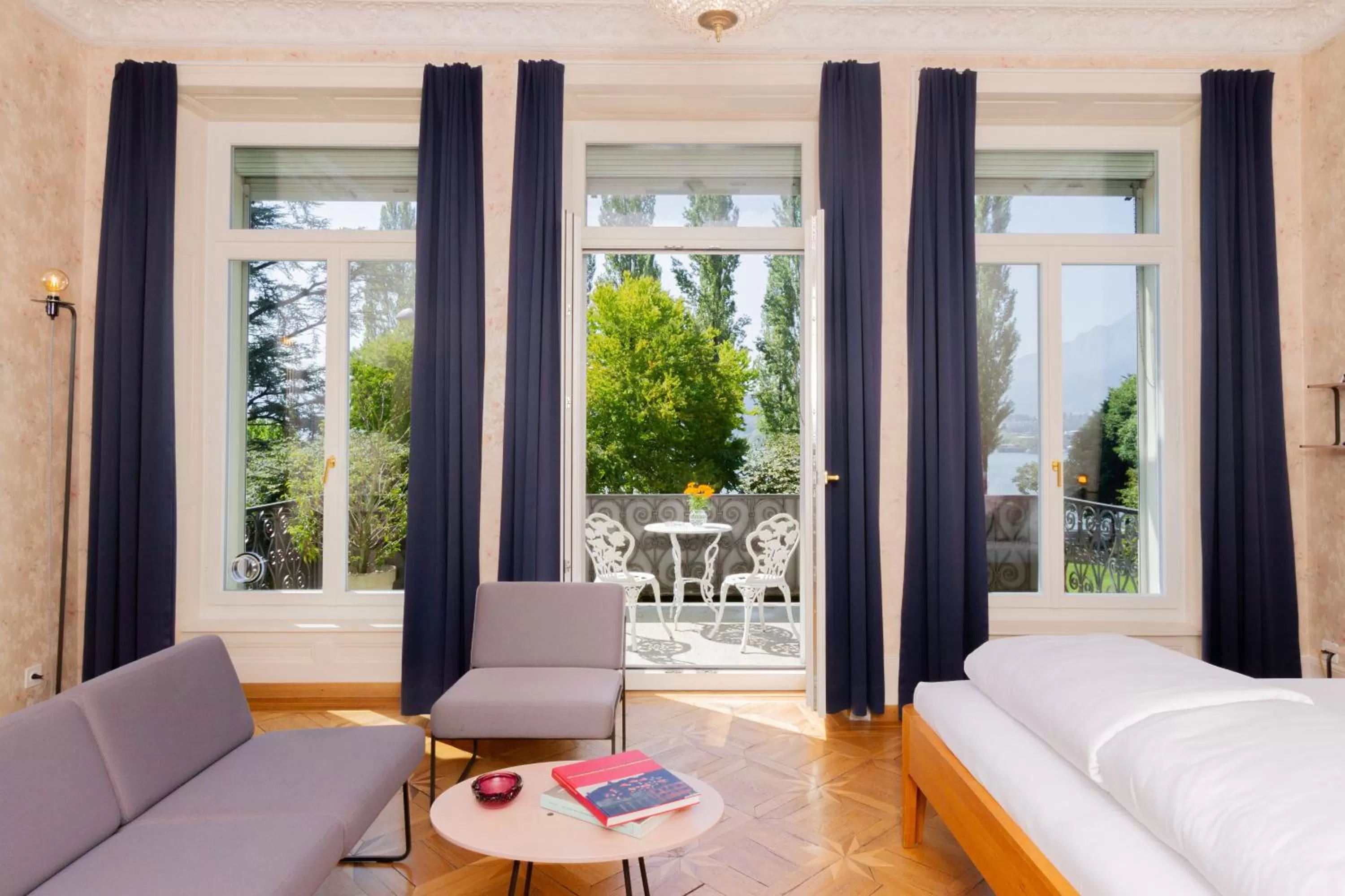 View (from property/room), Bed in Hotel Beau Séjour Lucerne