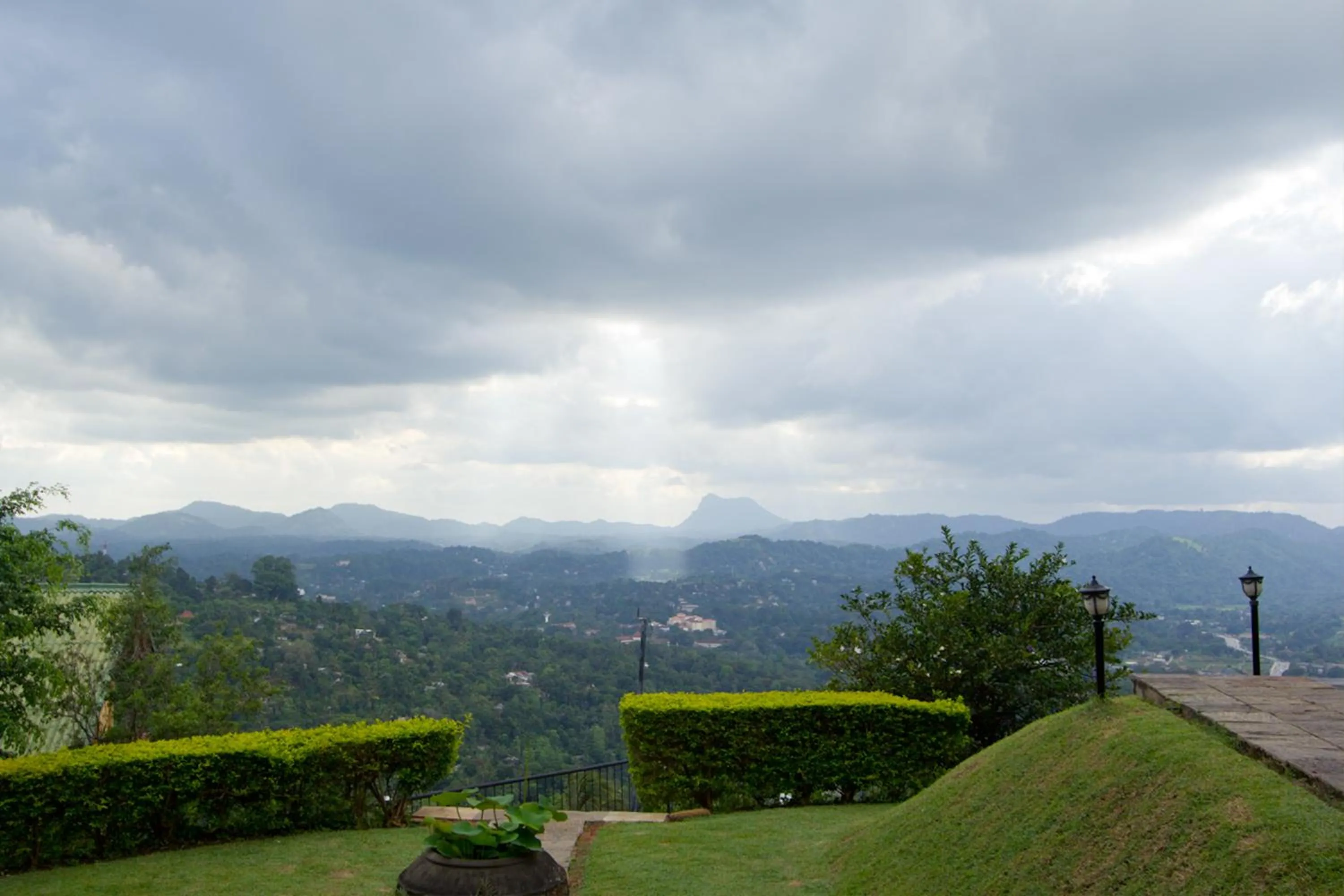 Day in Randholee Resort & Spa