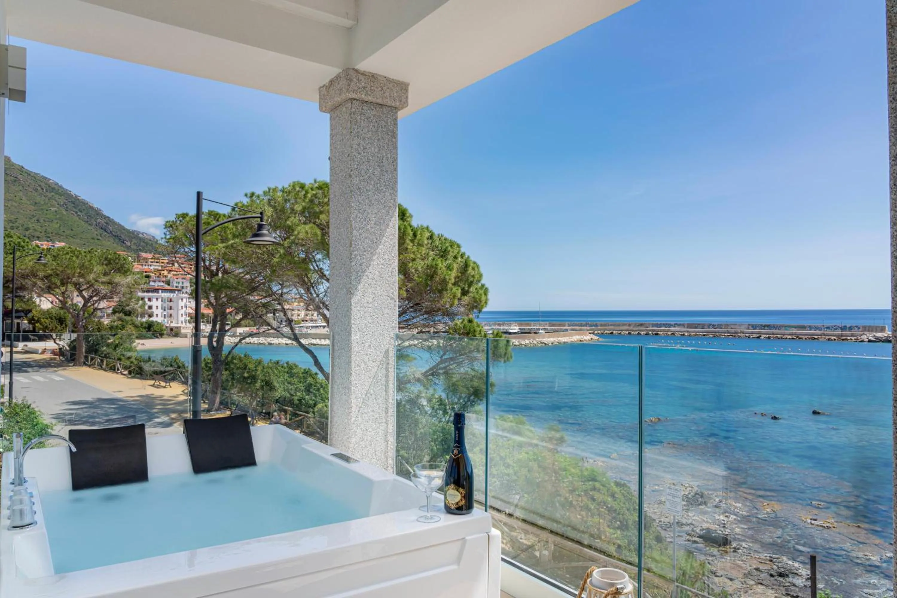 Summer in Hotel Ristorante La Conchiglia