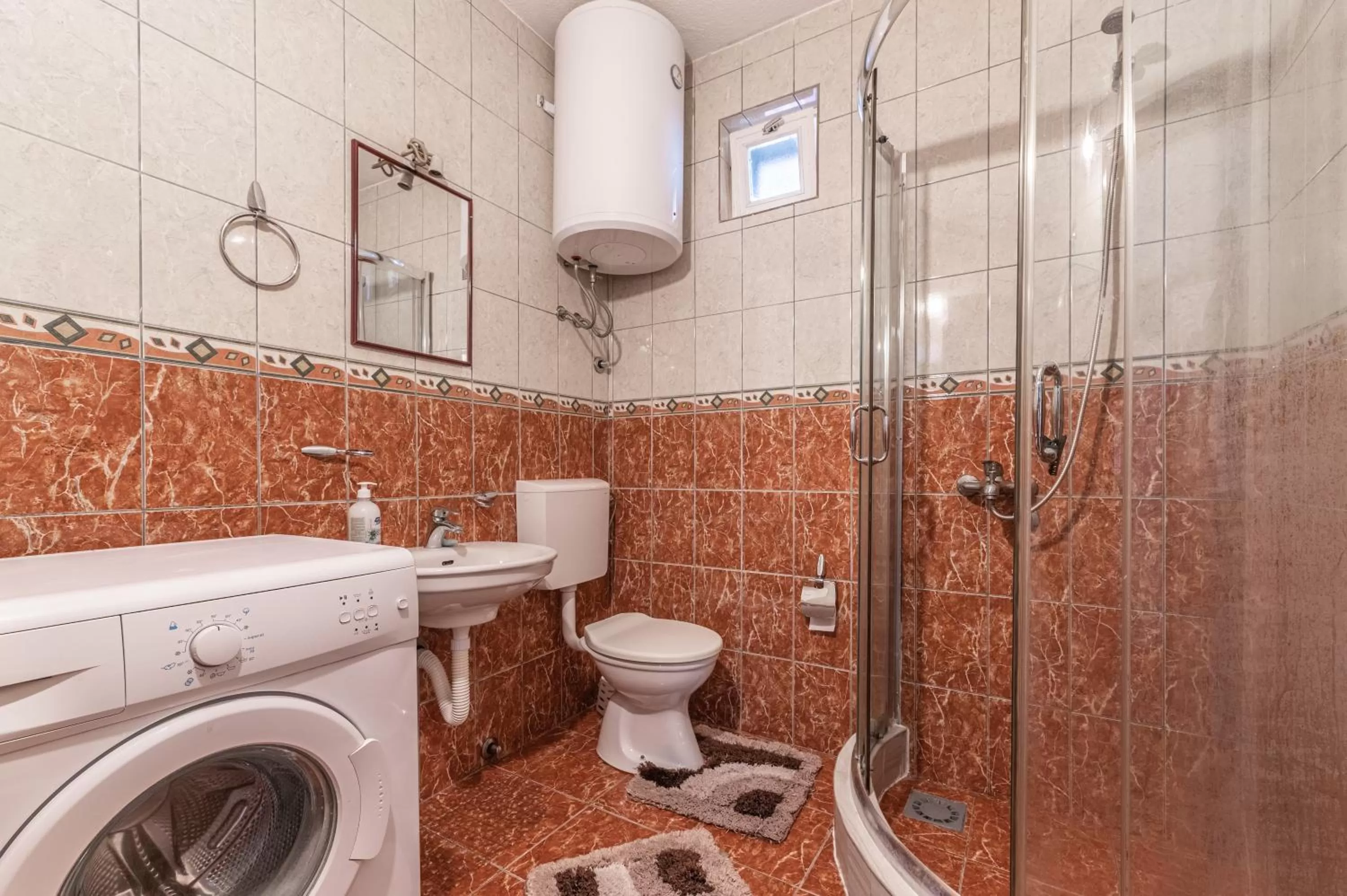 Bathroom in Frile Apartments
