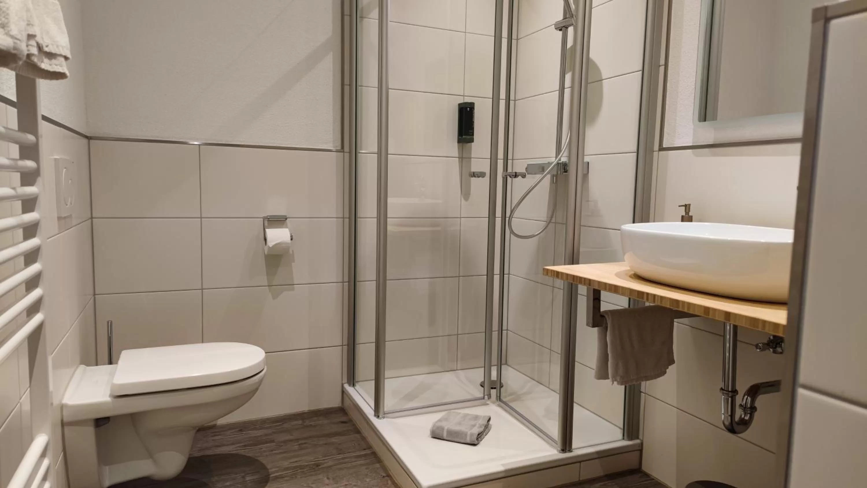 Bathroom in Hotel Garni "Zur Alten Post"