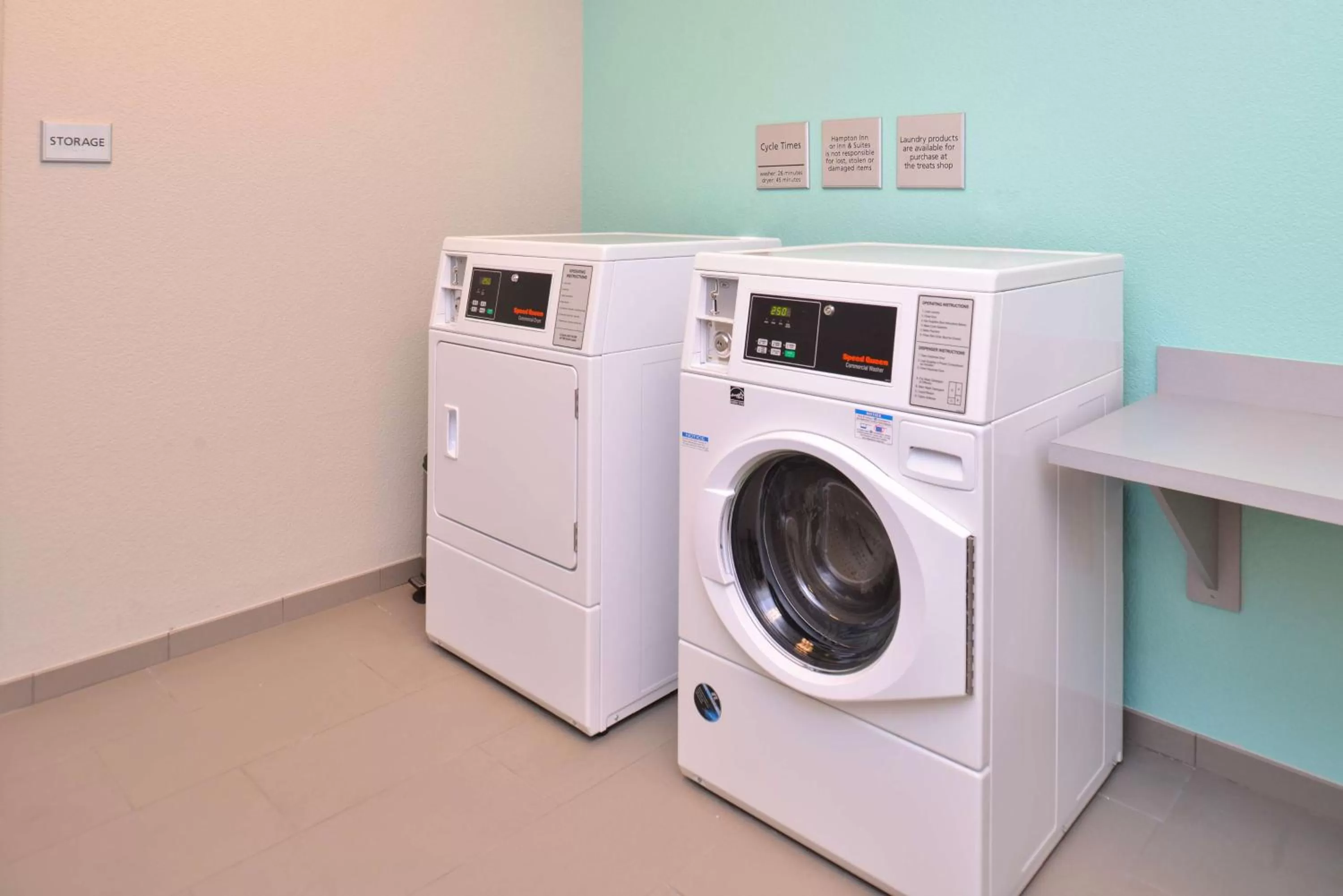 Property building in Hampton Inn and Suites Ames, IA