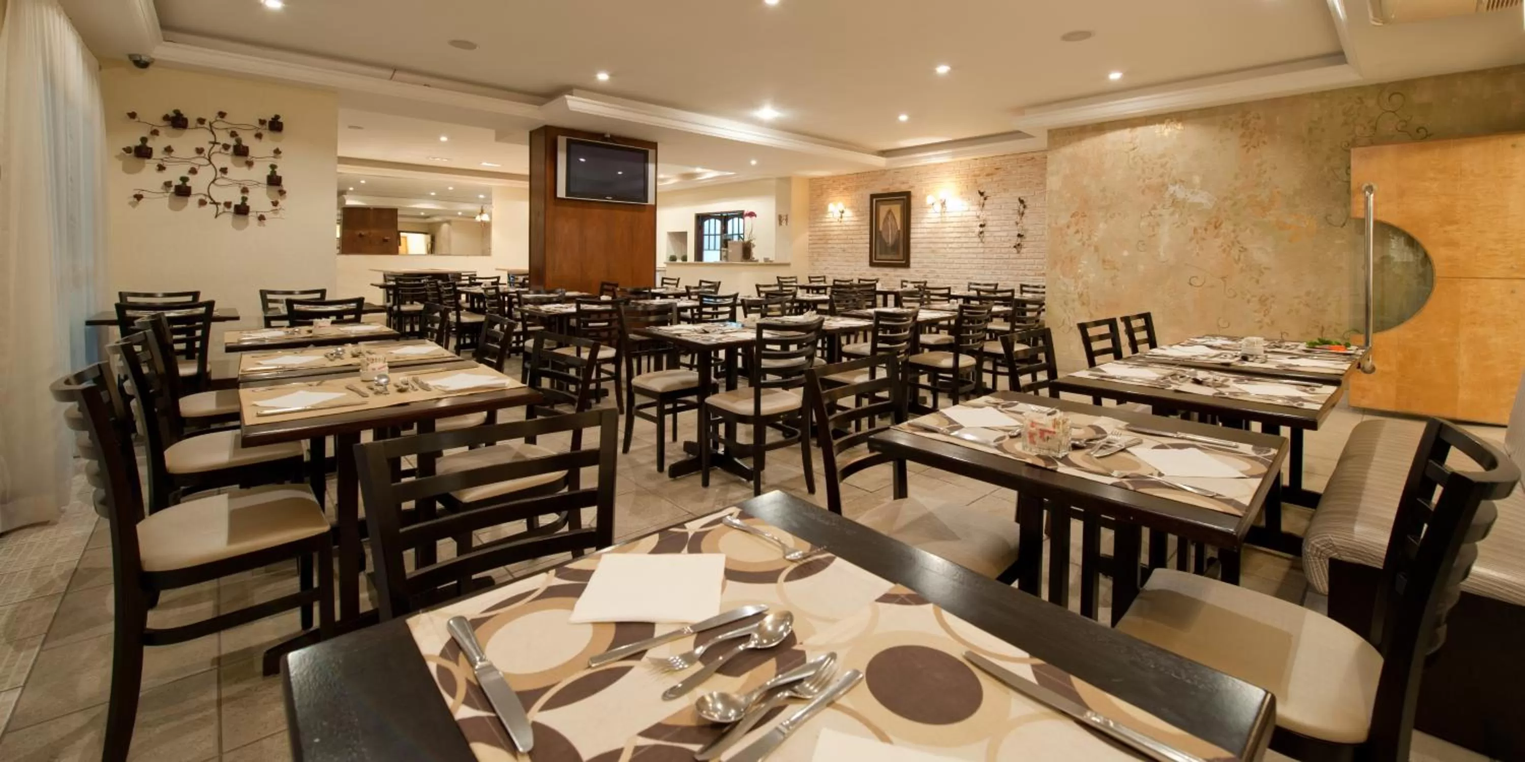 Restaurant/places to eat in Hotel Sequóia Alphaville