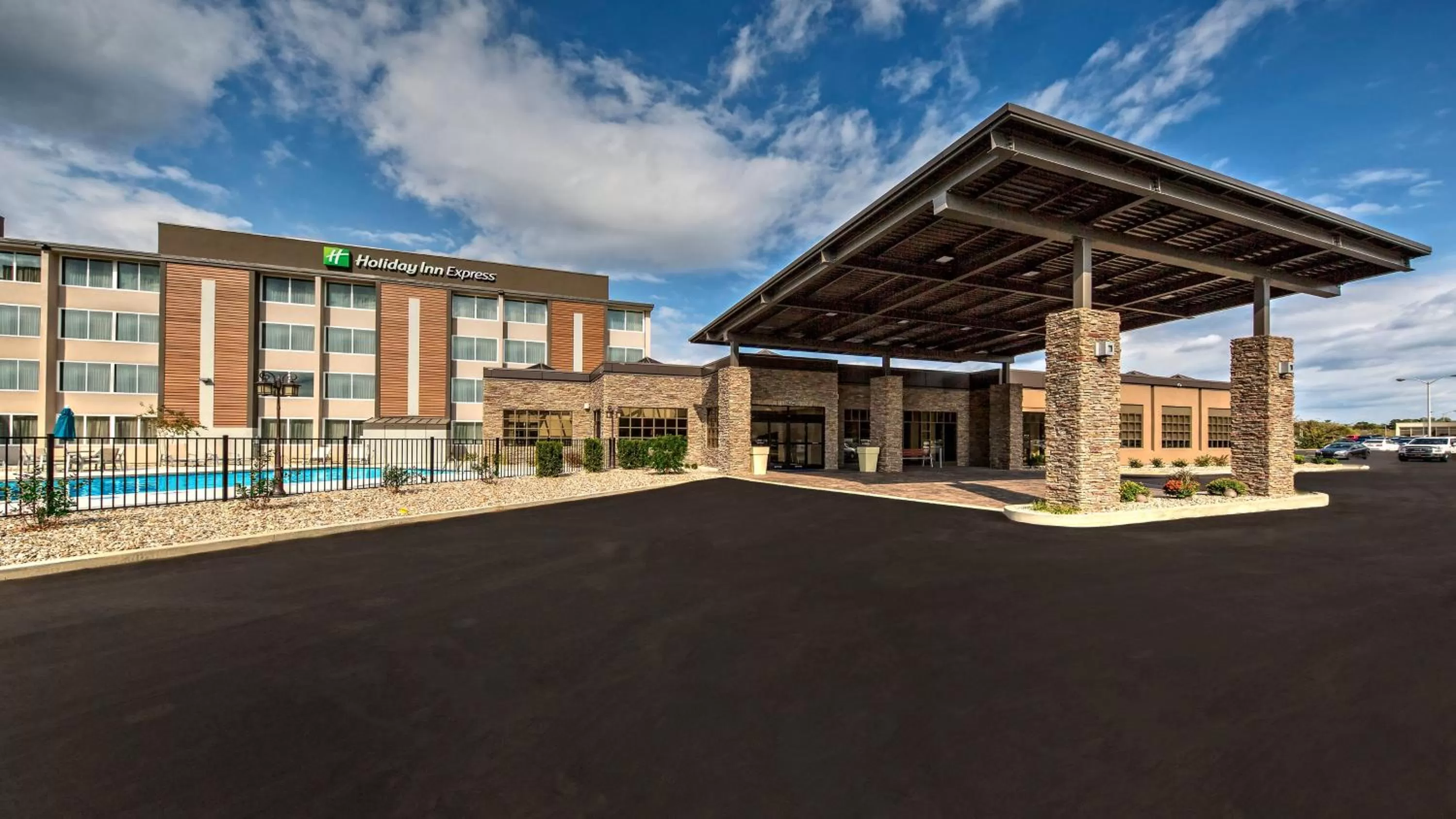 Holiday Inn Express Louisville Airport Expo Center by IHG