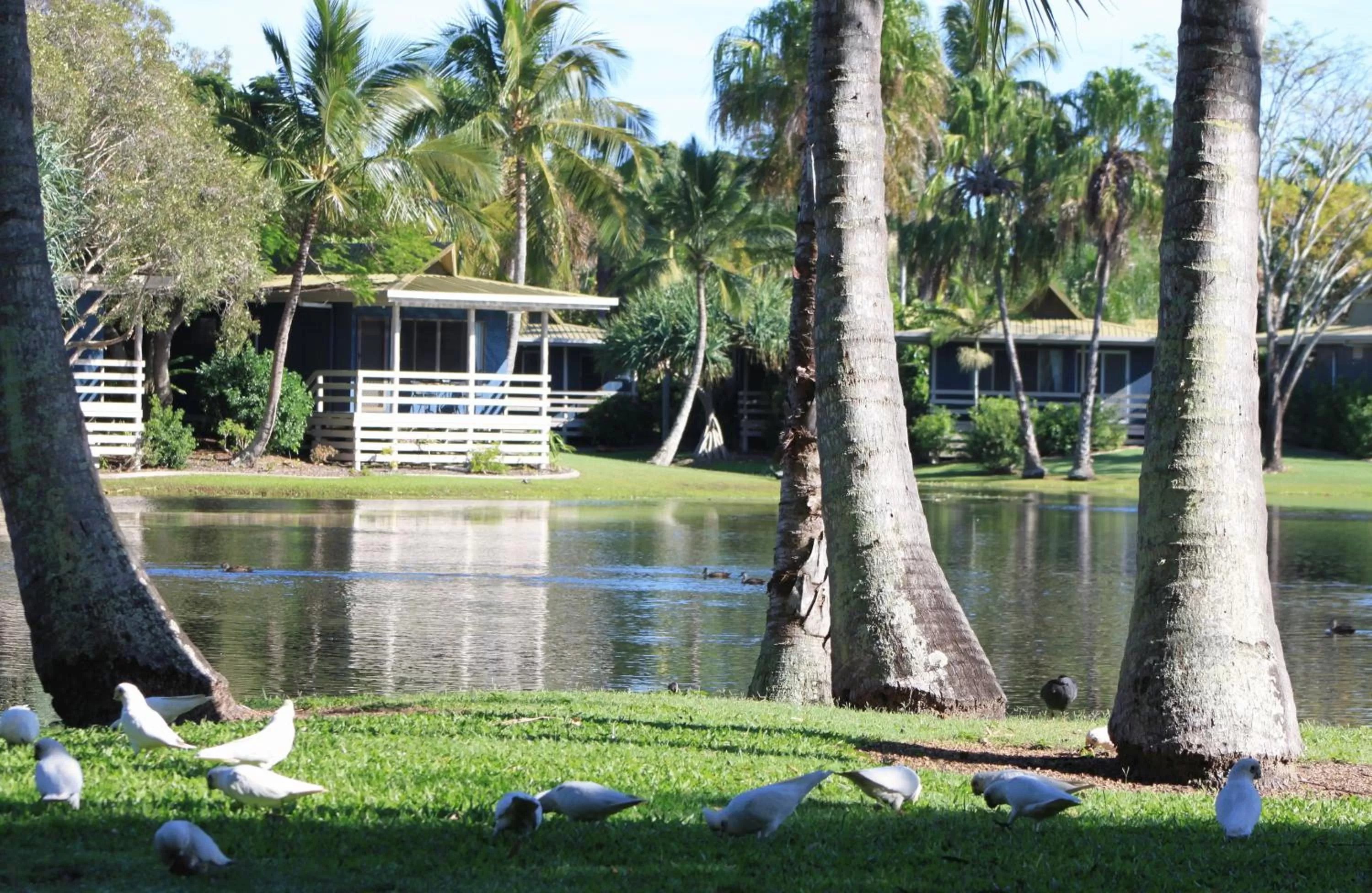 Facade/entrance in Sanctuary Lakes Fauna Retreat