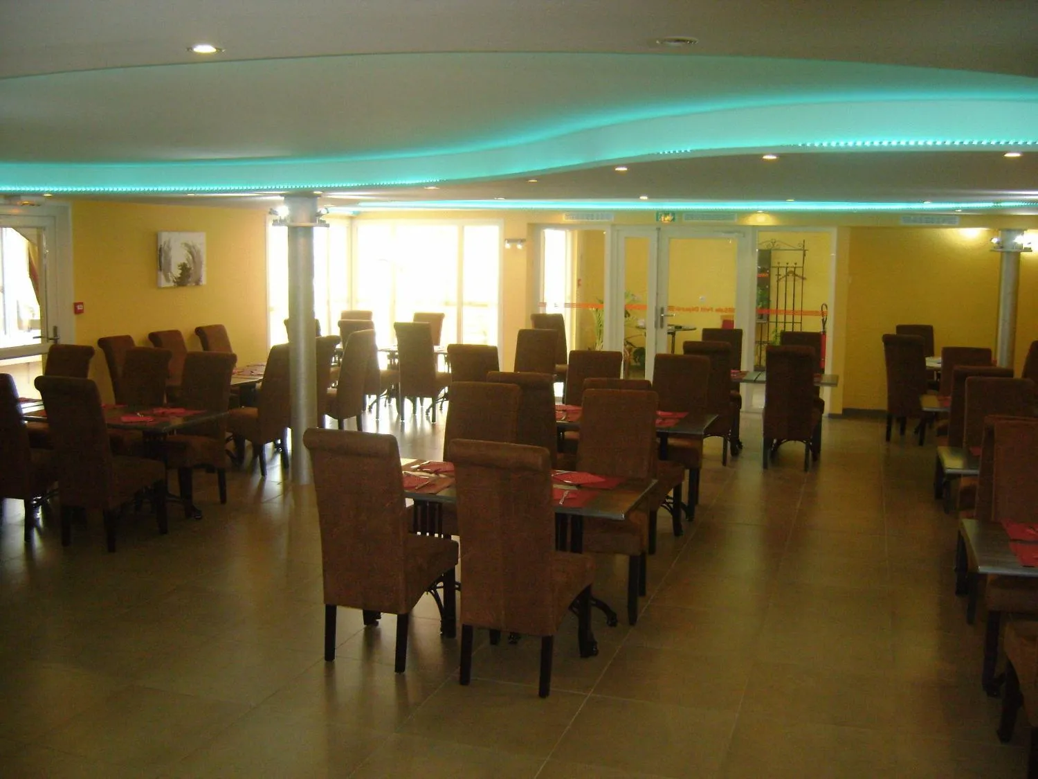 Restaurant/places to eat in Hôtel Le Richevaux