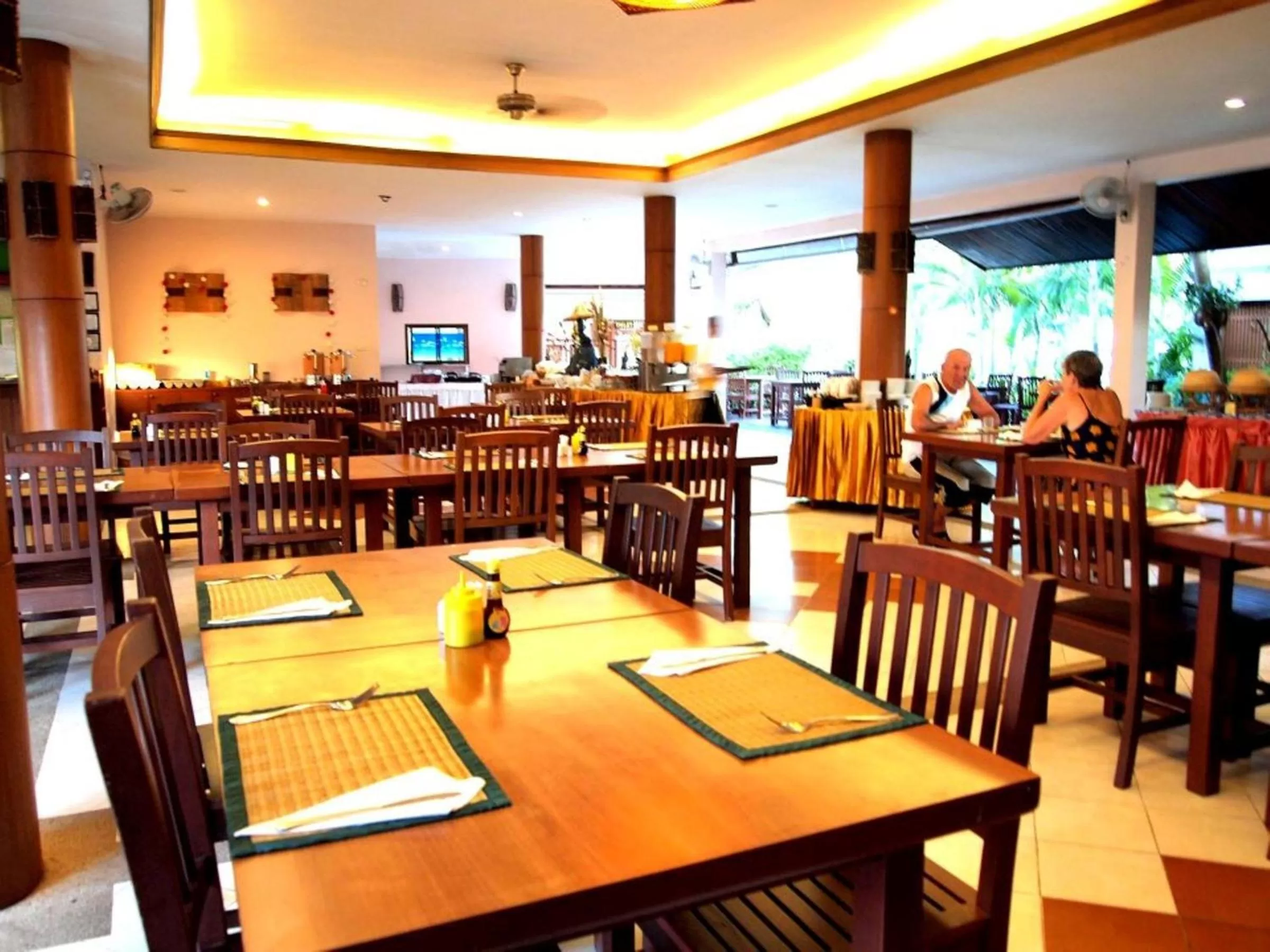Restaurant/places to eat in Fanari Khaolak Resort - Courtyard SHA Extra Plus