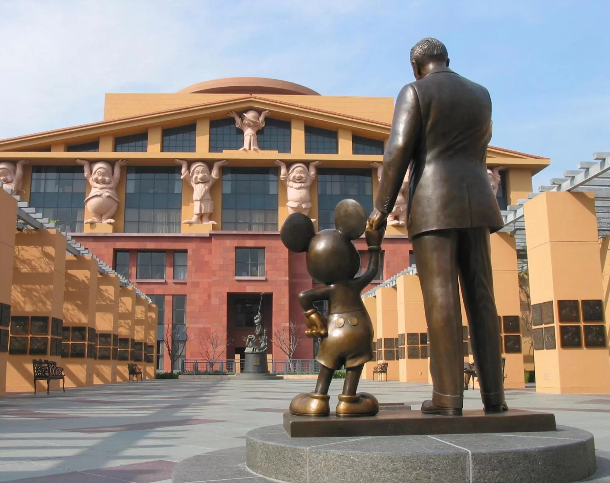 Nearby landmark in Safari Inn, a Coast Hotel