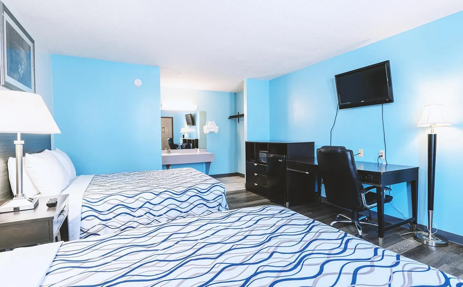 Bed in Sky-Palace Inn & Suites Wellington