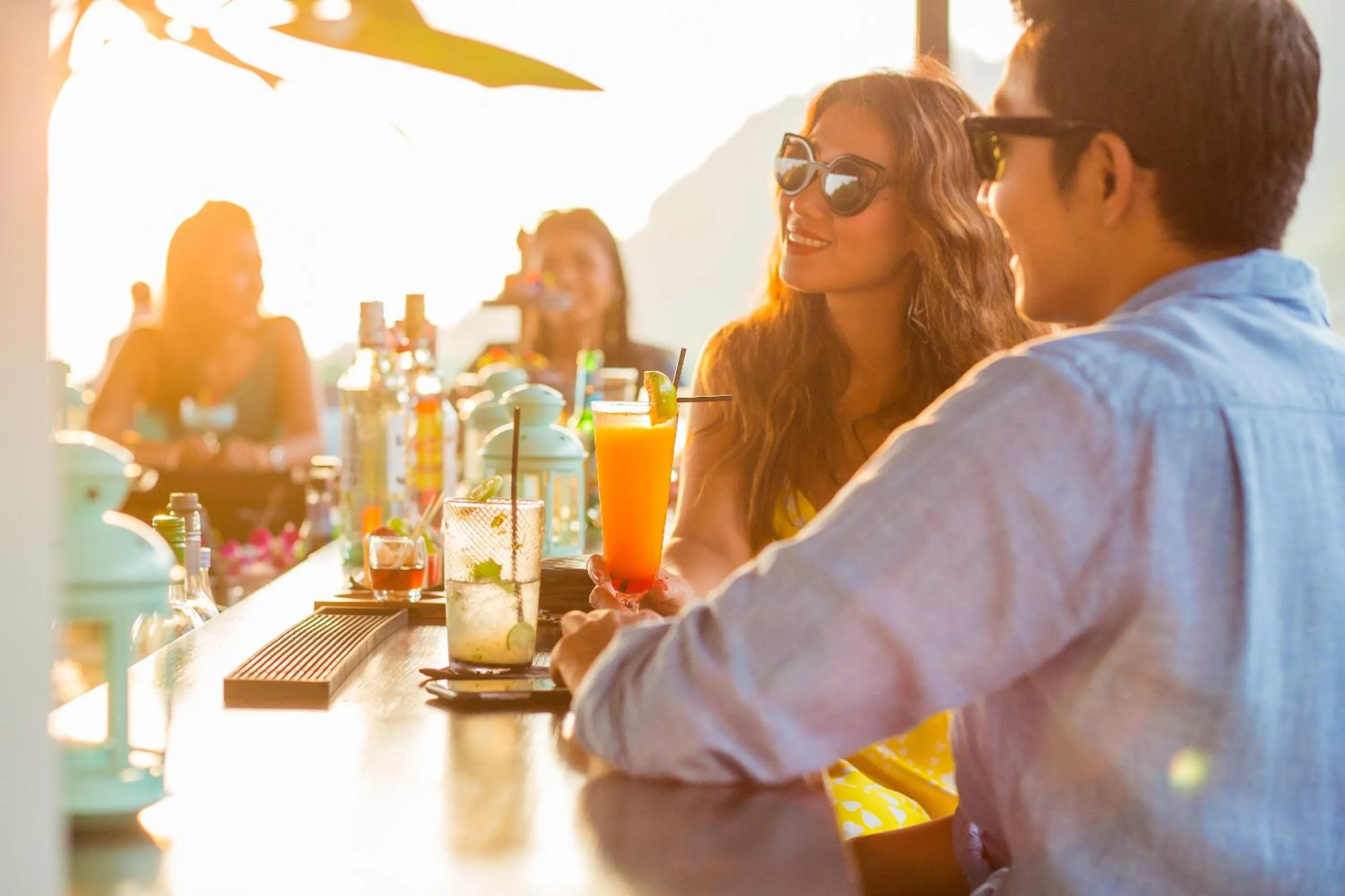 Lounge or bar in MAI HOUSE Patong Hill