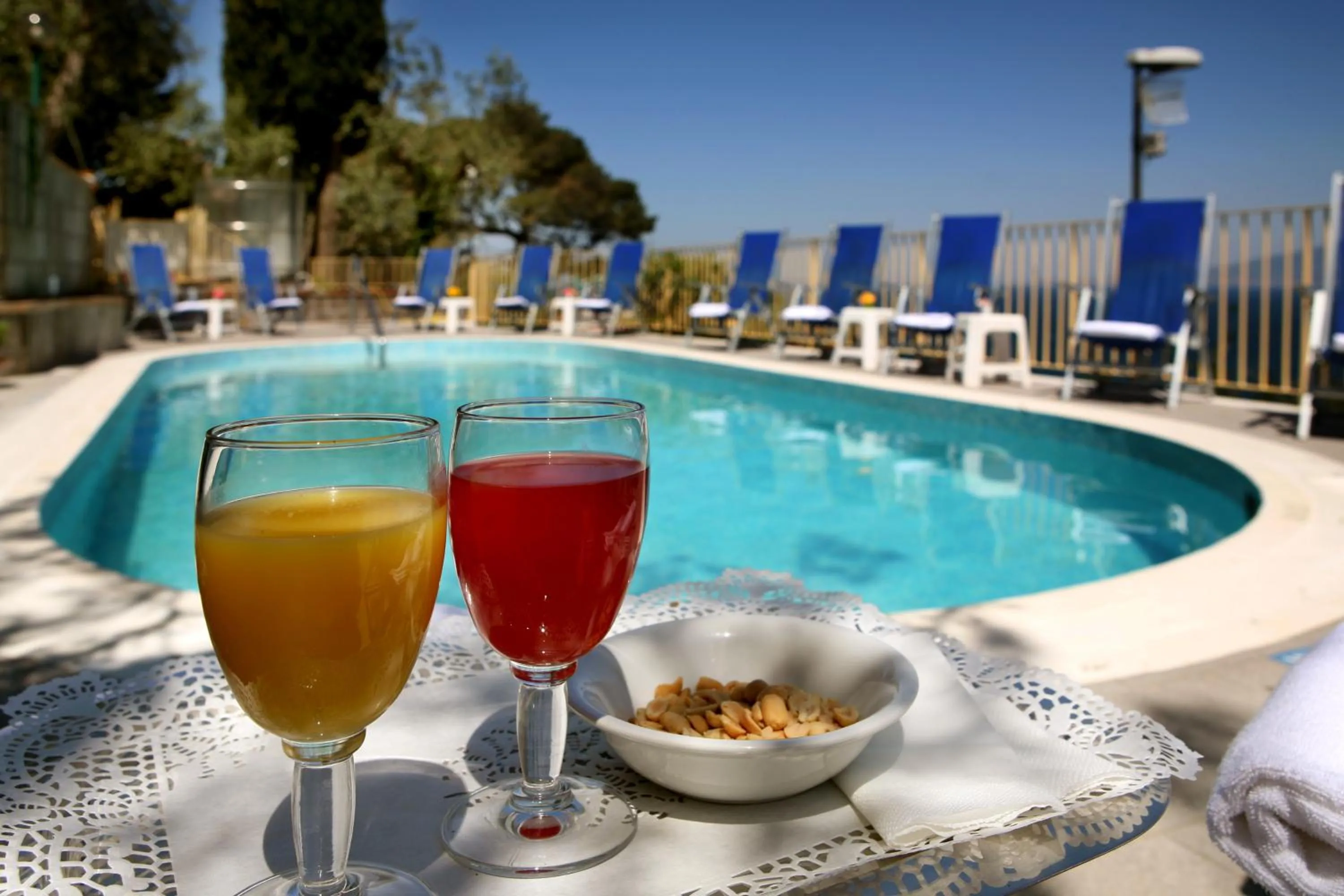 Swimming pool in Hotel Miramare