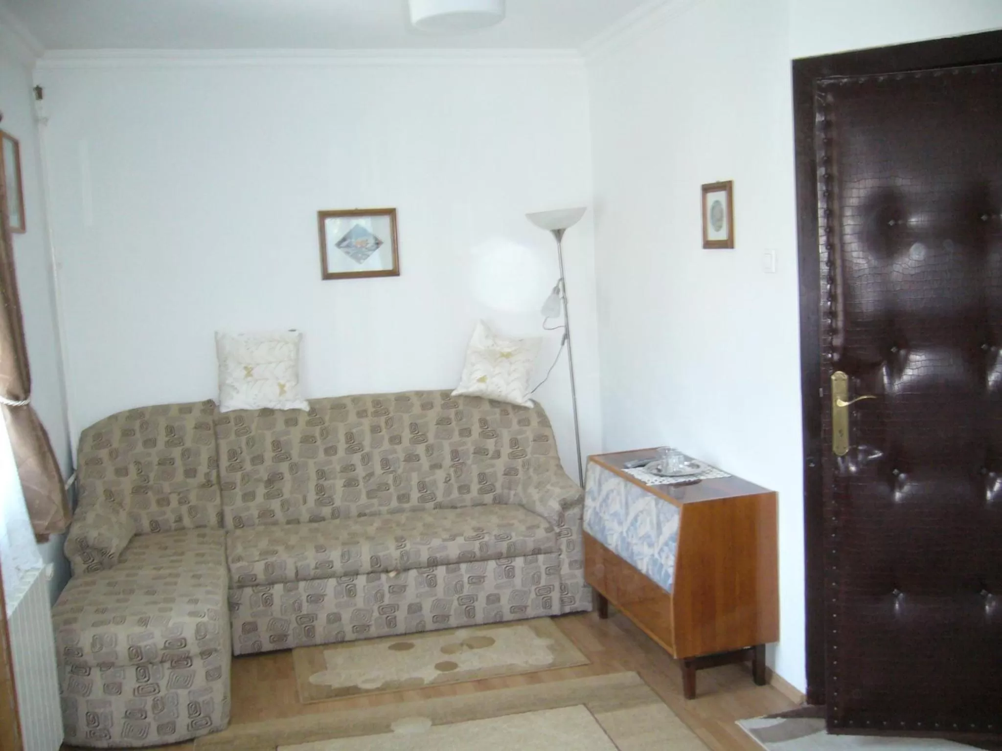 Photo of the whole room in Csaki Vendeghaz