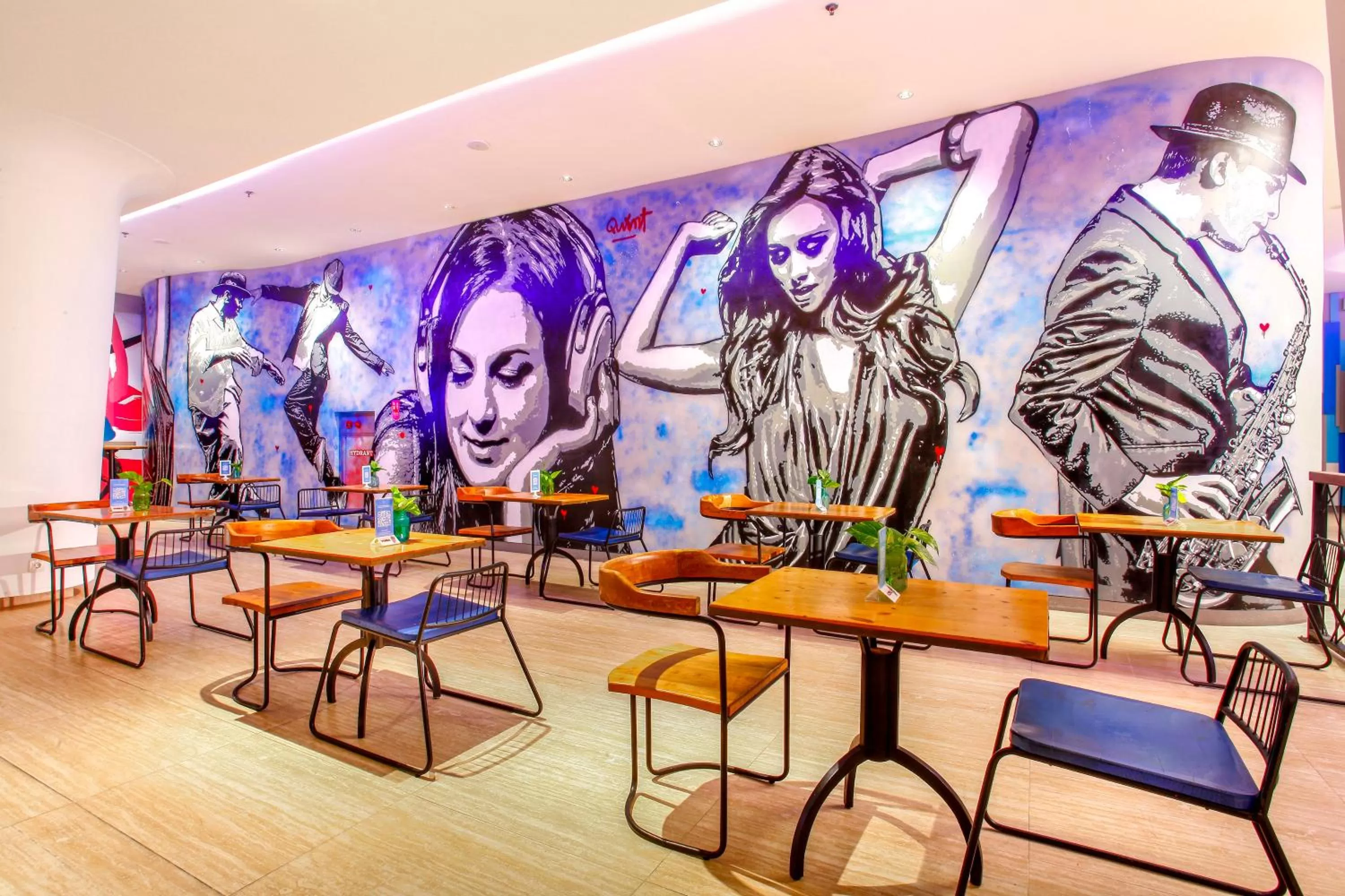 Restaurant/places to eat in Solia Legian Bali