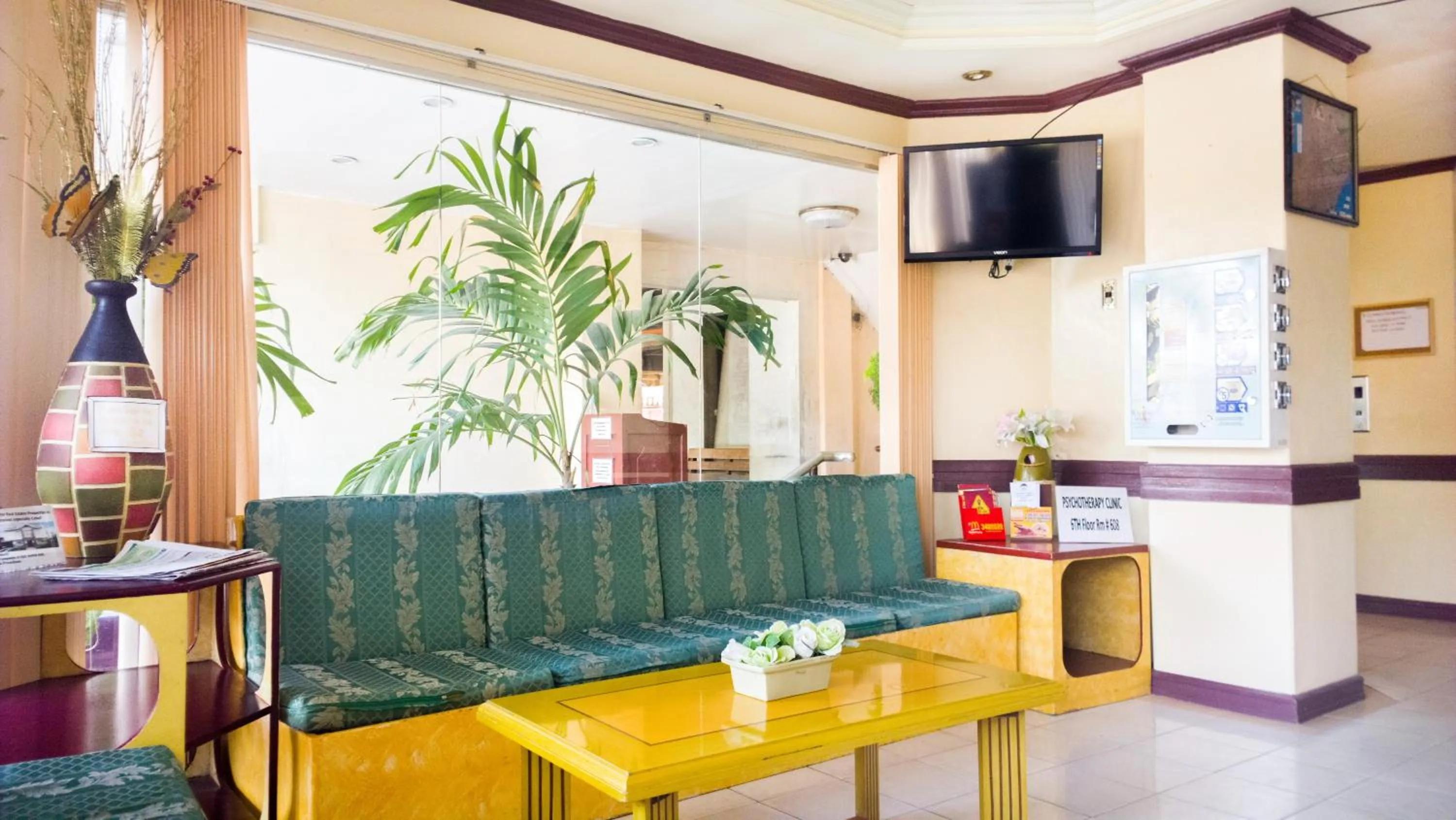 Lobby or reception in Allson's Inn